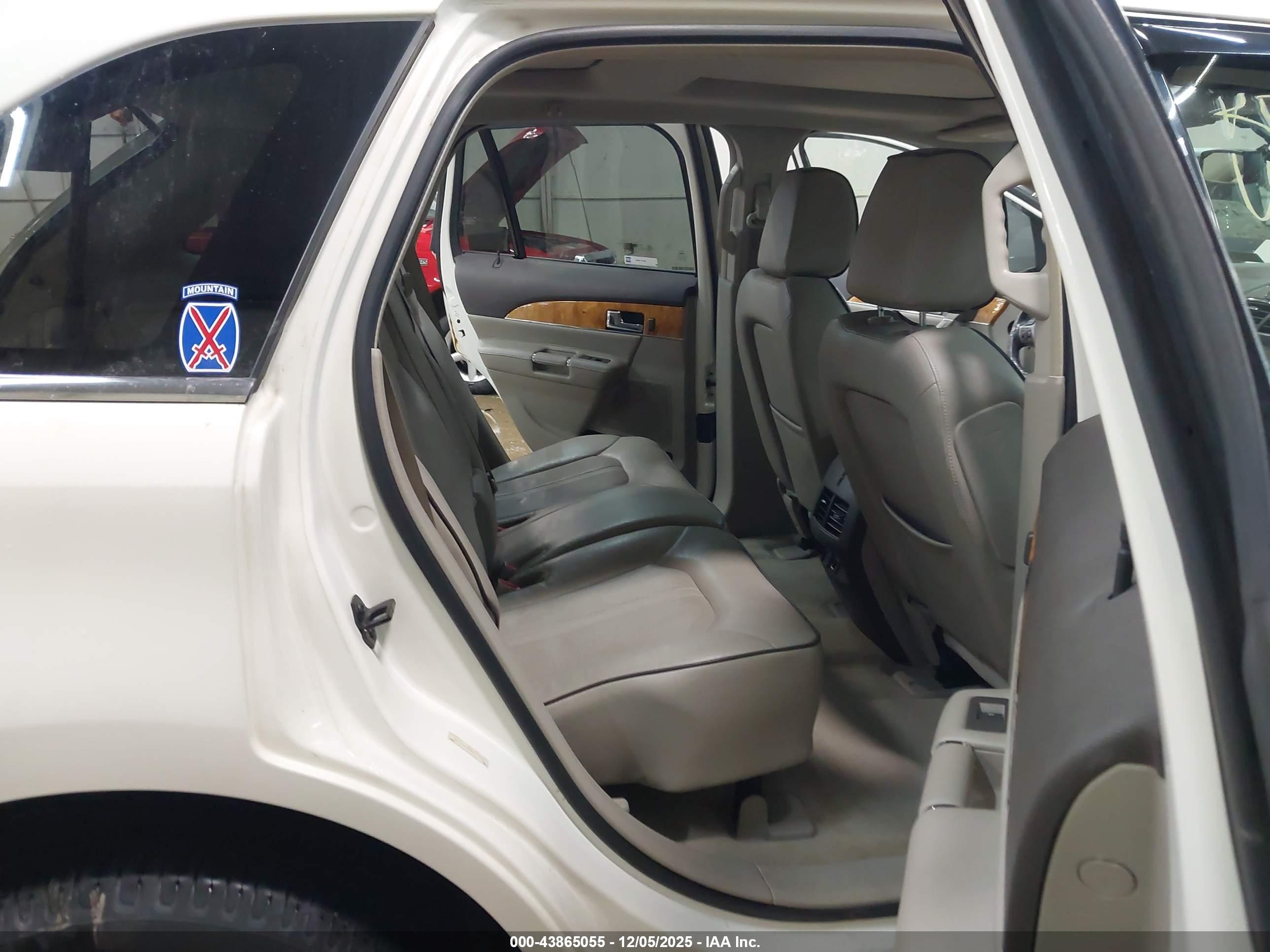 LINCOLN MKX image 8