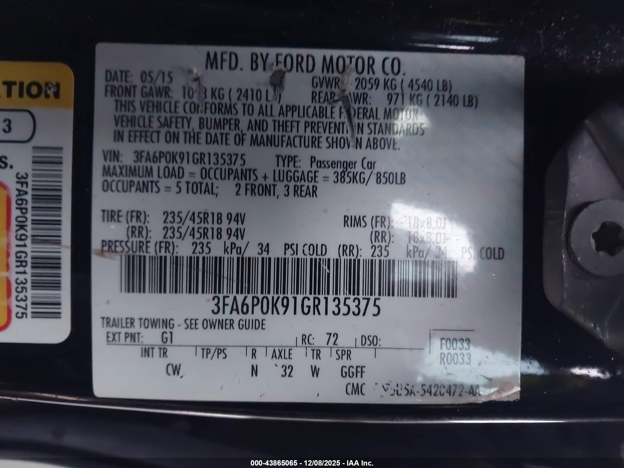 FORD FUSION image 9