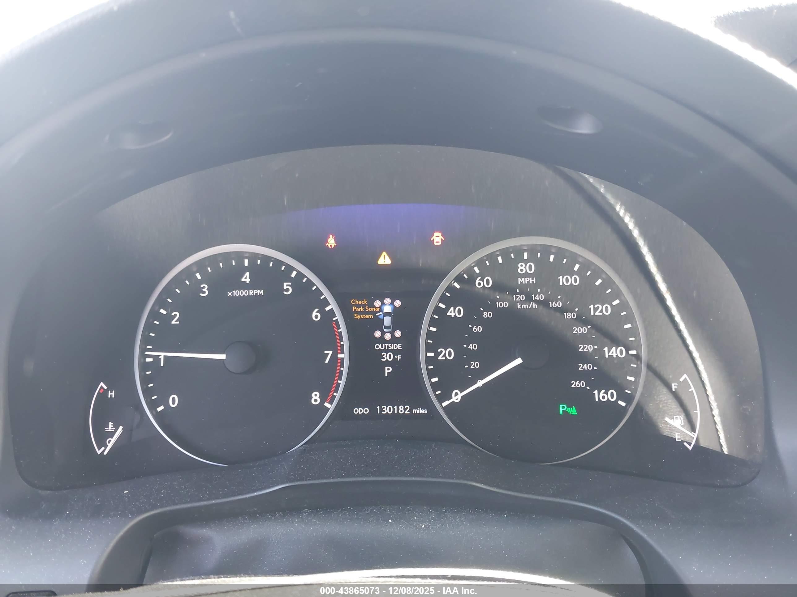 LEXUS ES image 7