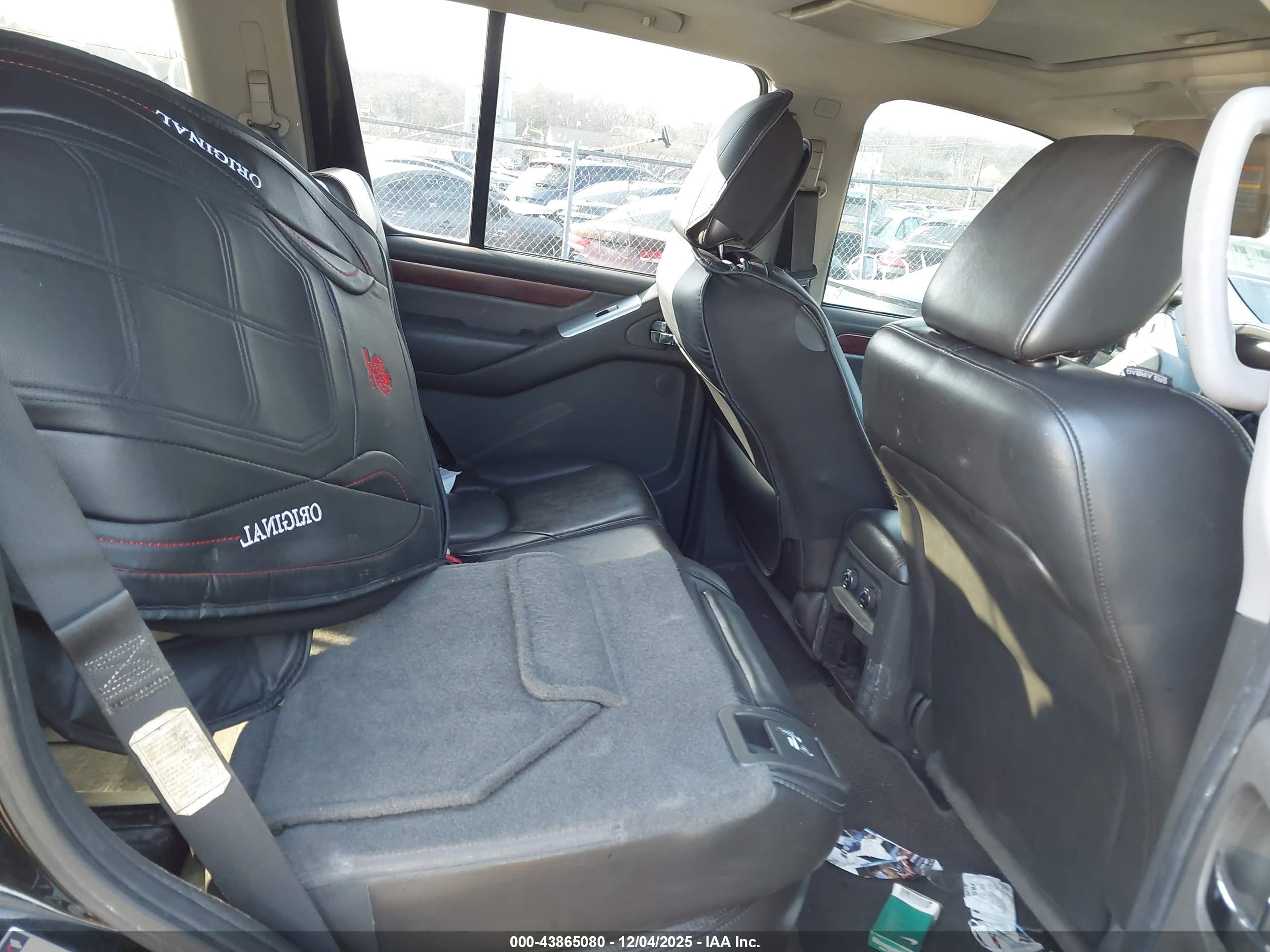 NISSAN PATHFINDER image 8