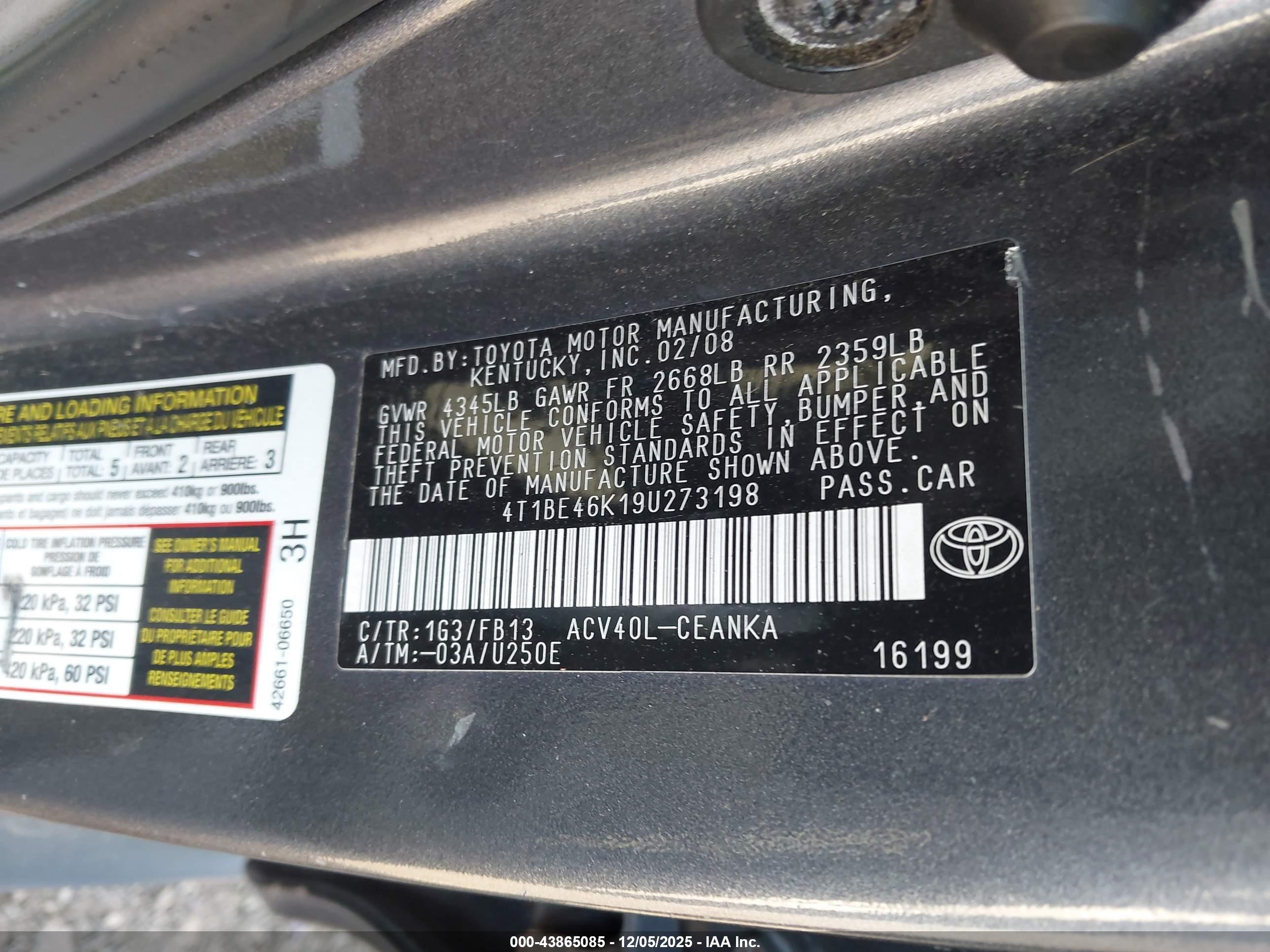 TOYOTA CAMRY image 9