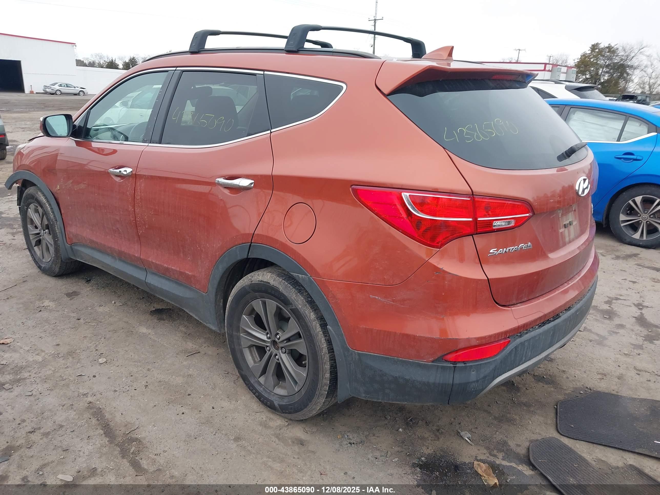 HYUNDAI SANTA image 3