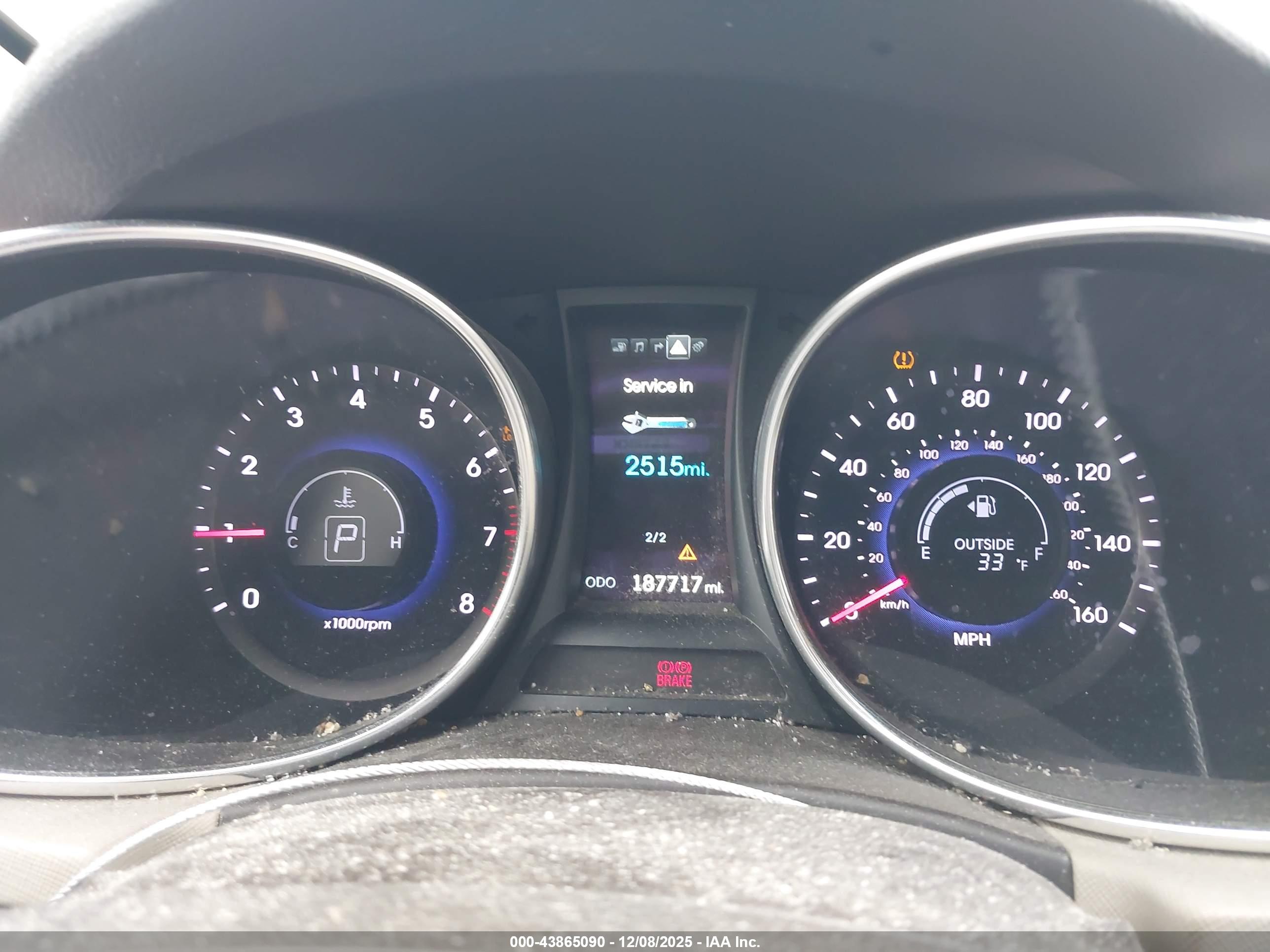 HYUNDAI SANTA image 7
