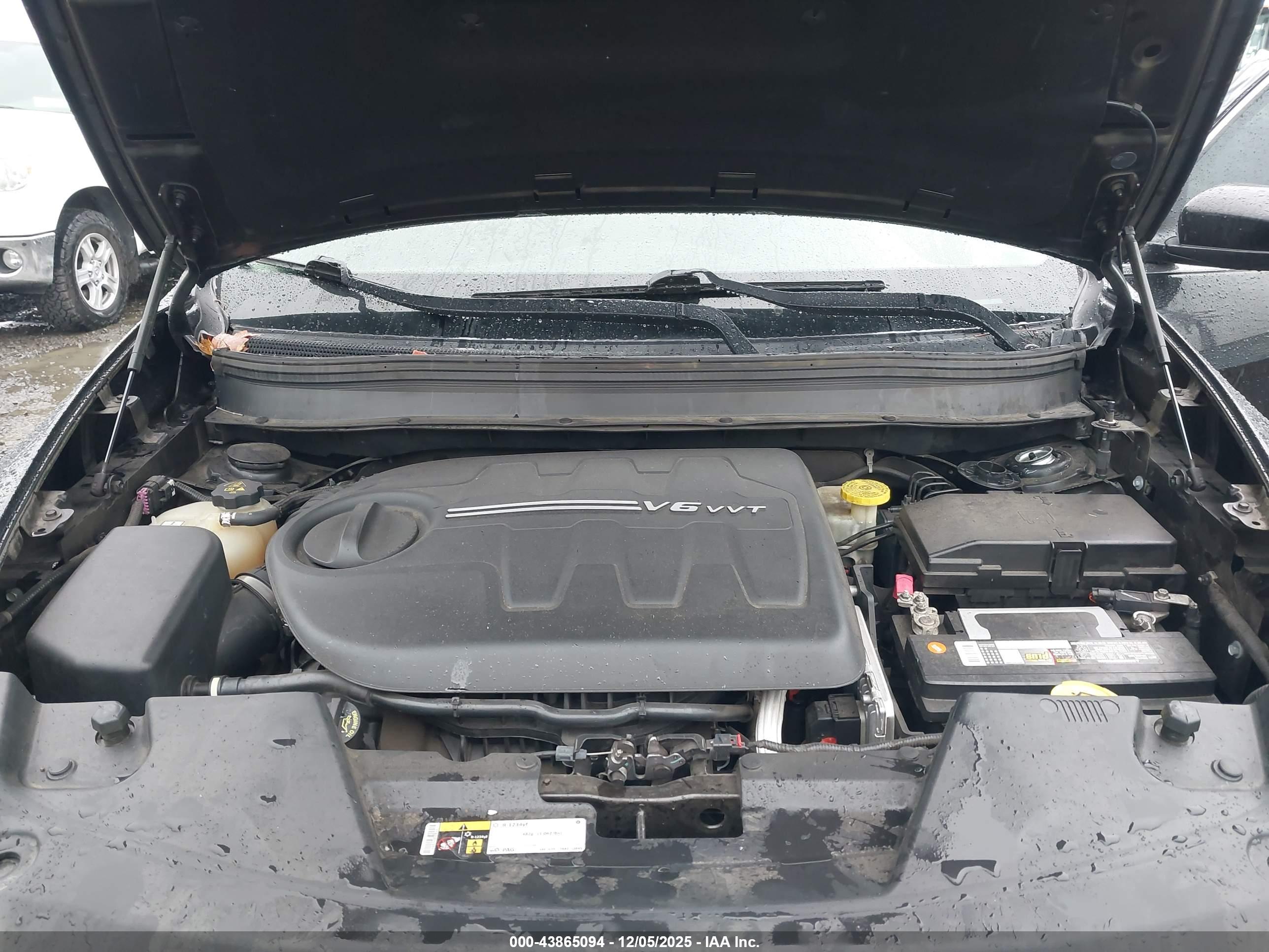 JEEP CHEROKEE image 10