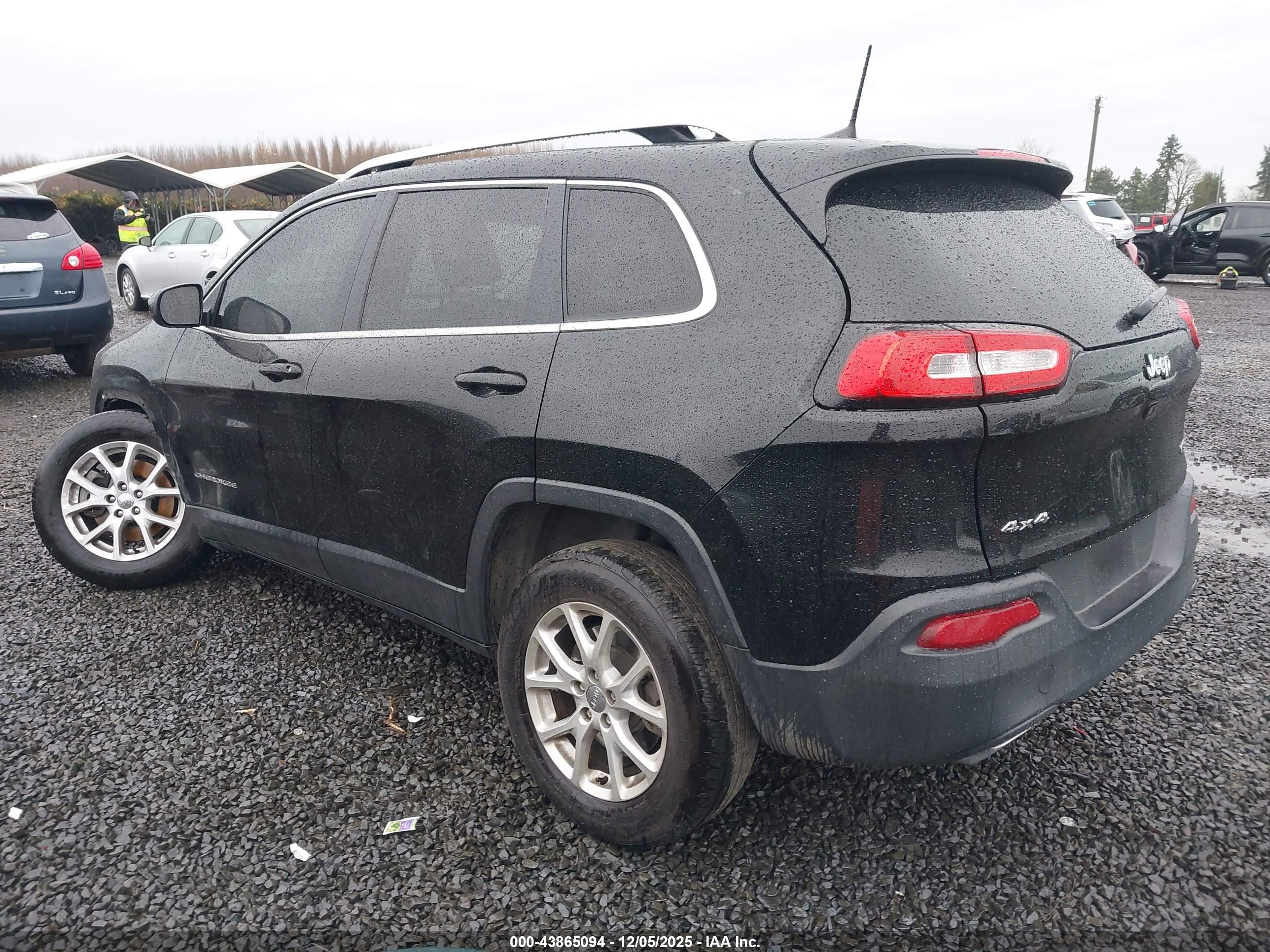 JEEP CHEROKEE image 3