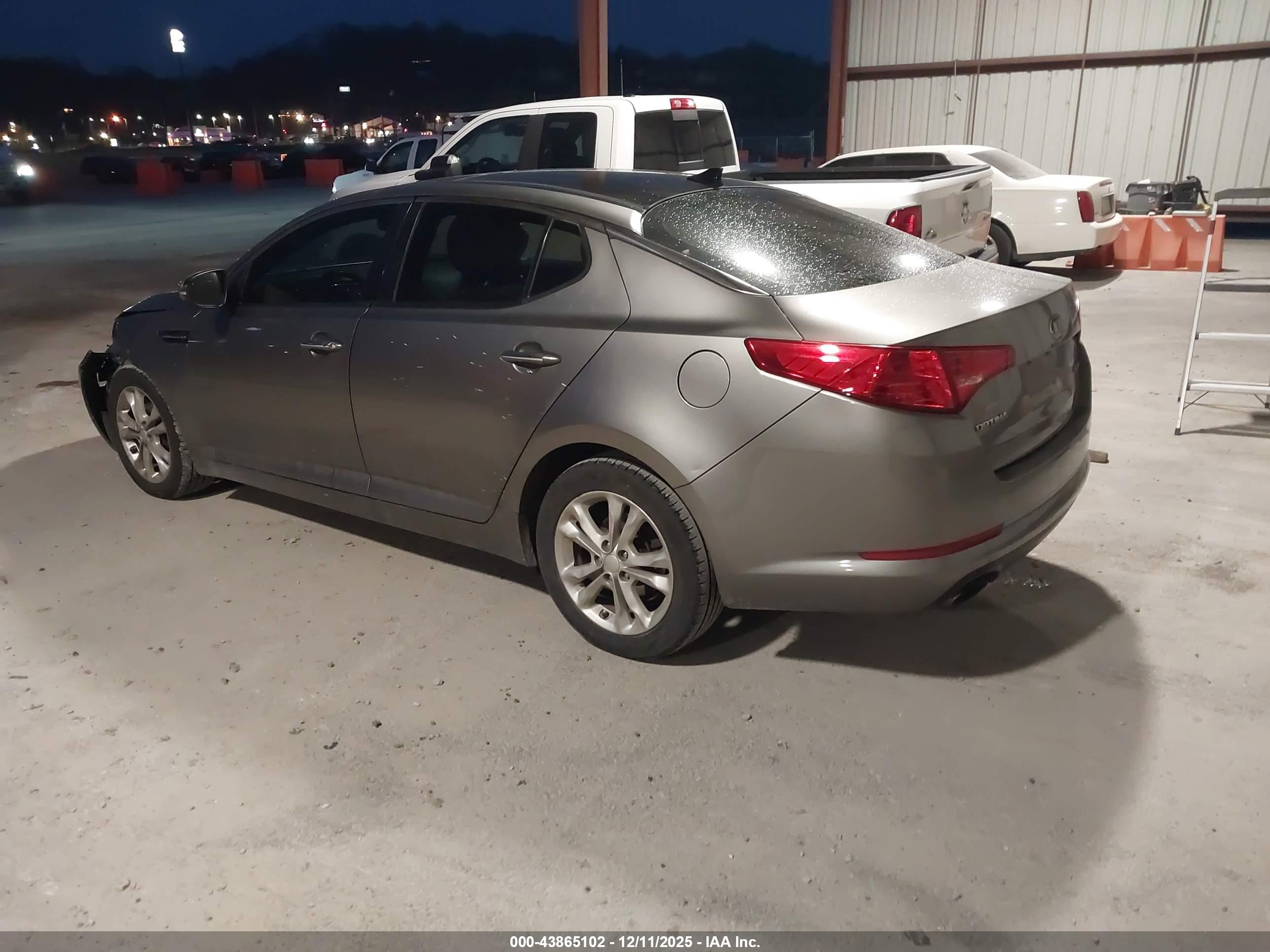 KIA OPTIMA image 3