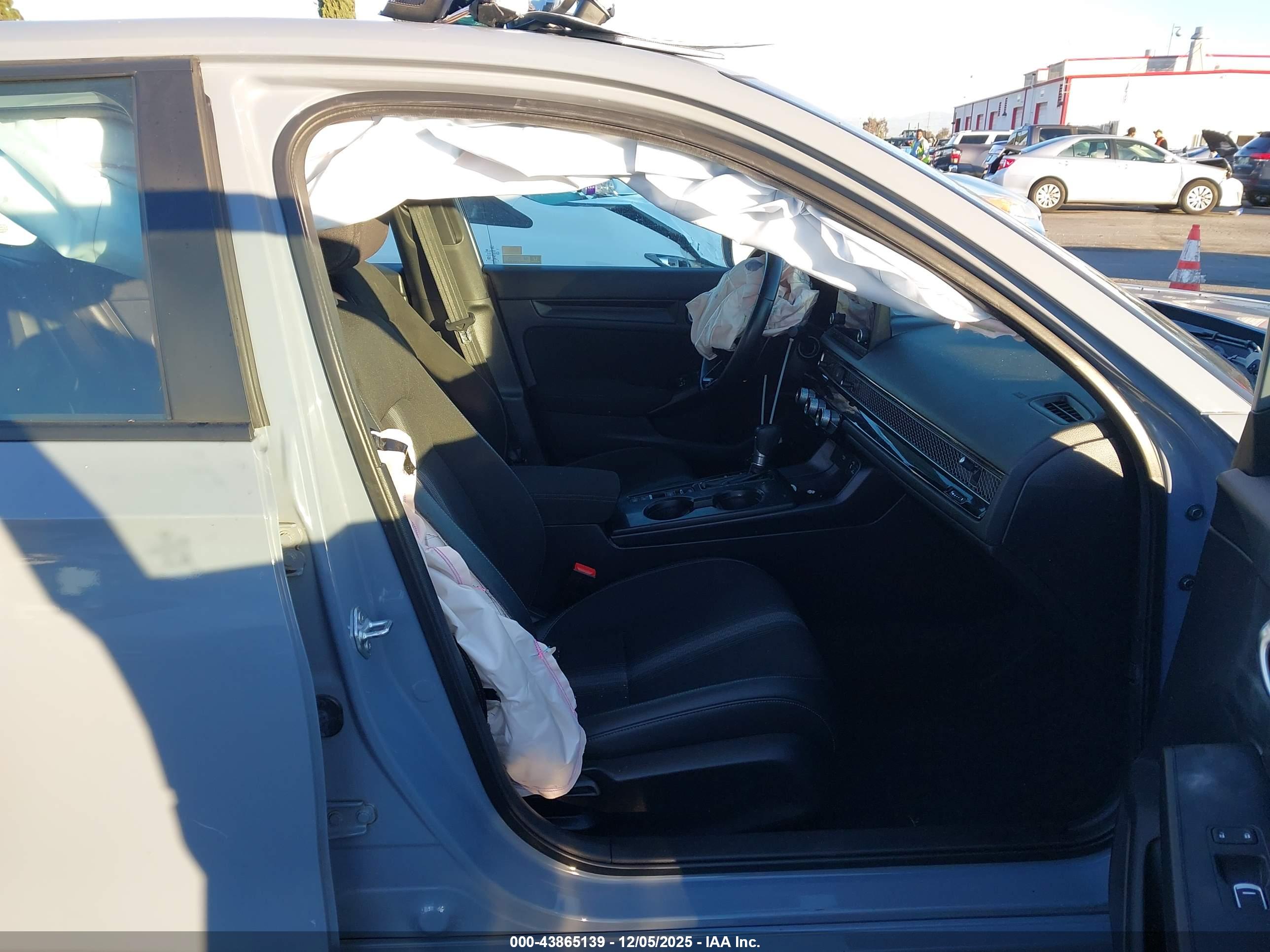HONDA CIVIC image 5