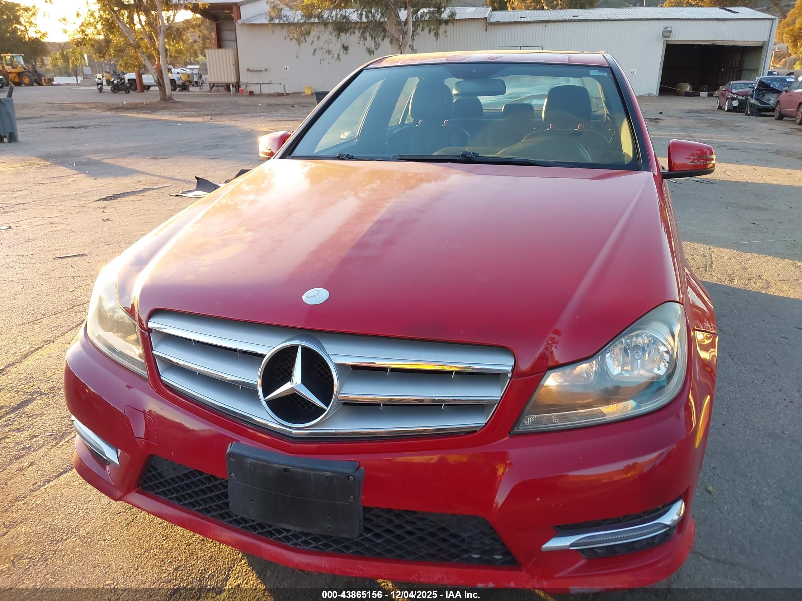 MERCEDES-BENZ C image 6