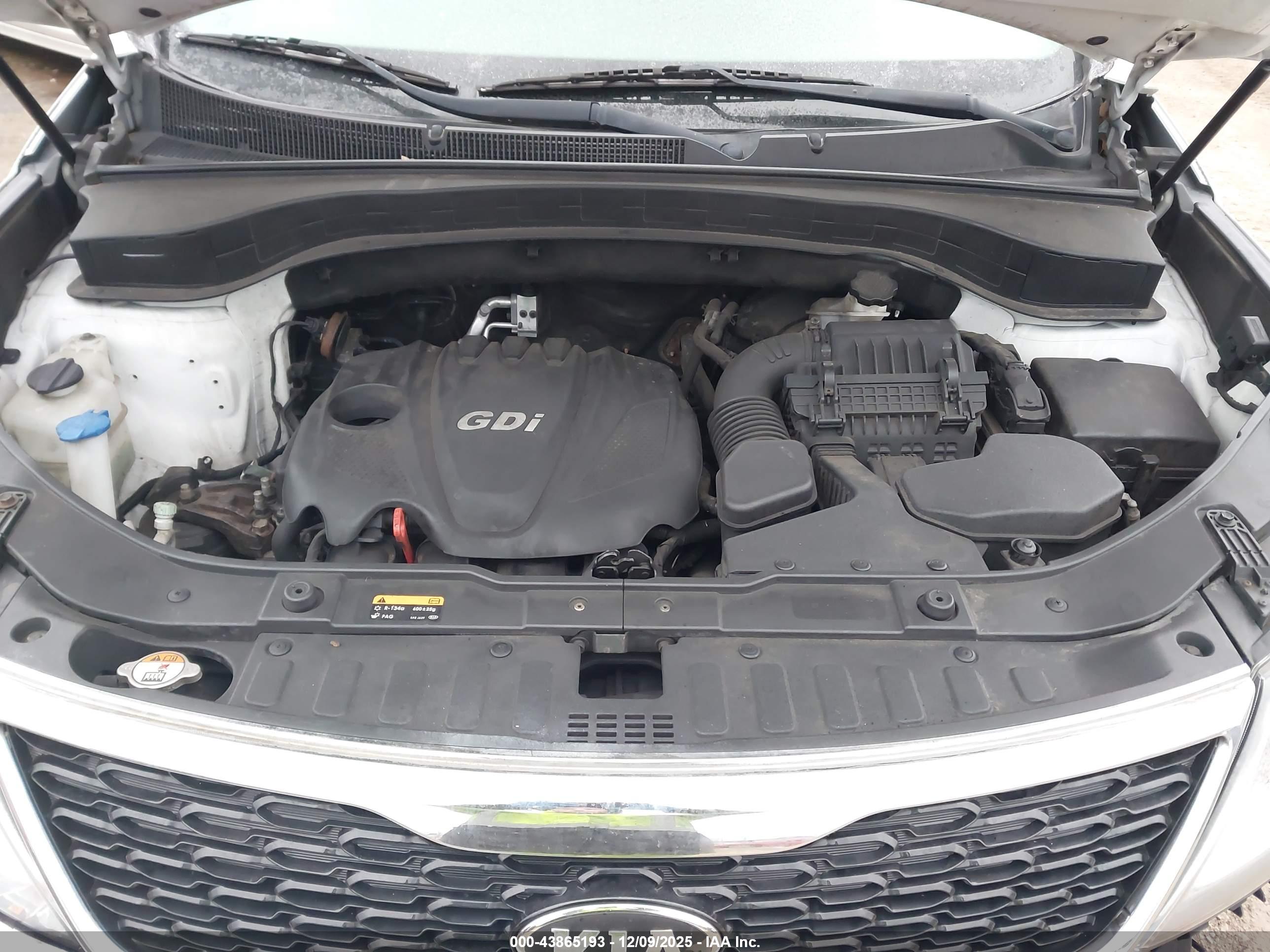 KIA SORENTO image 10