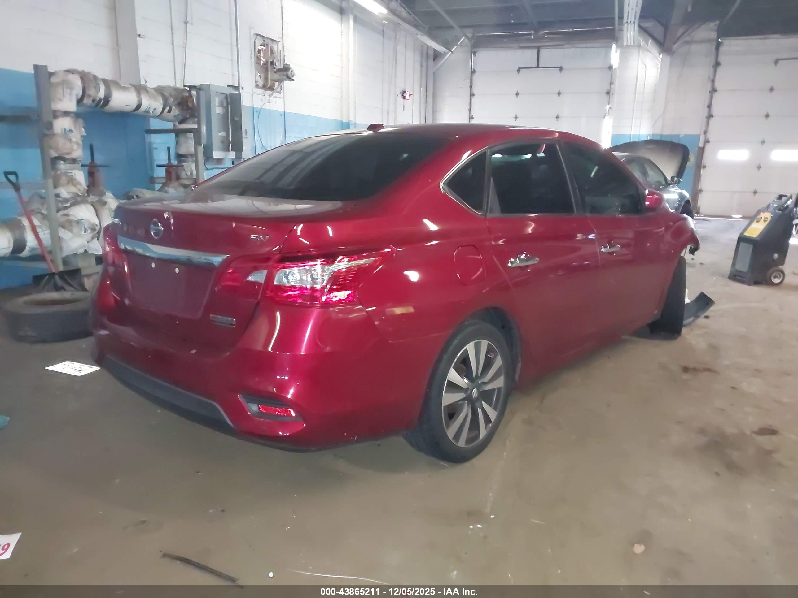 NISSAN SENTRA image 4