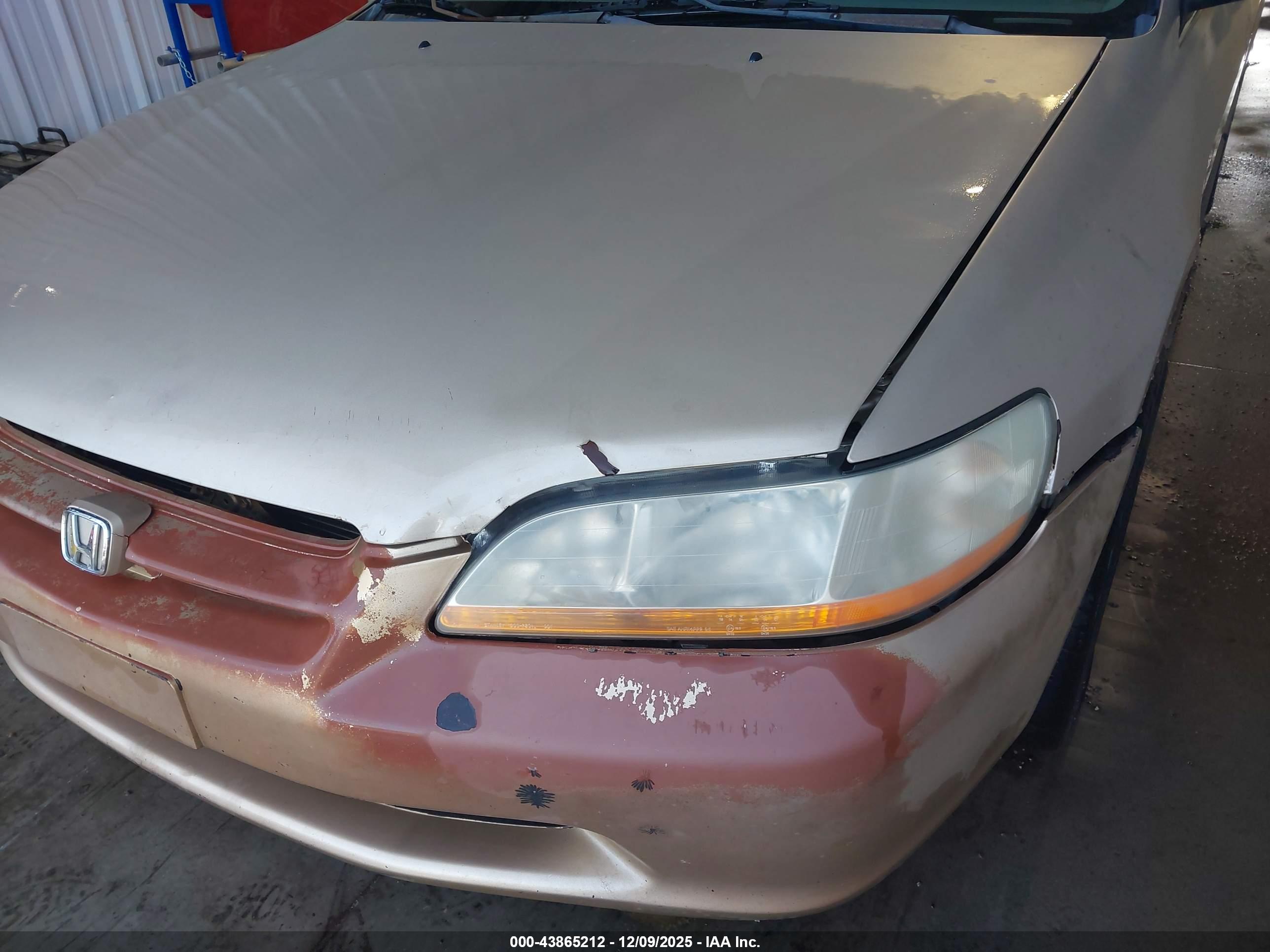 HONDA ACCORD image 6
