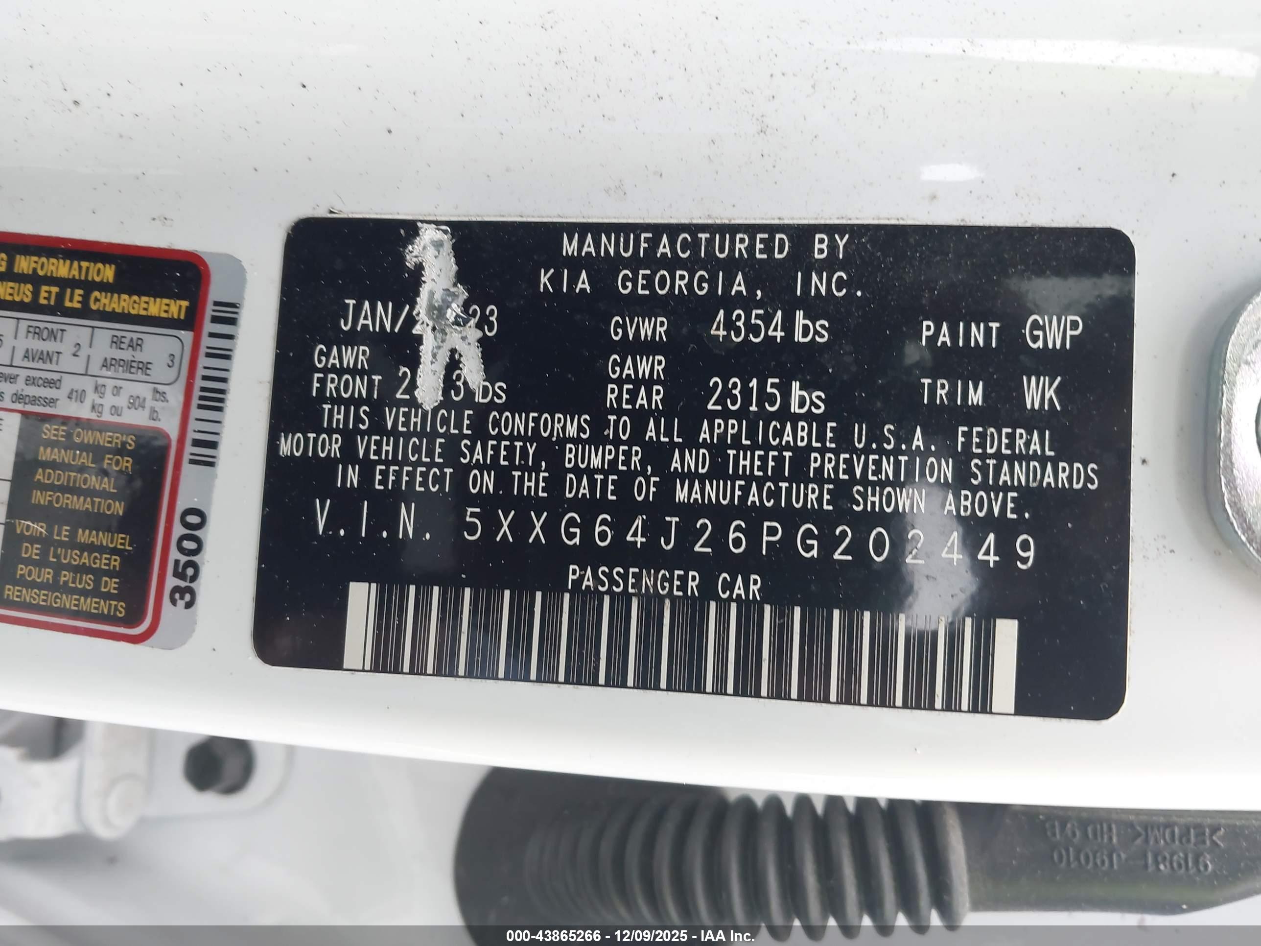 KIA K5 image 9