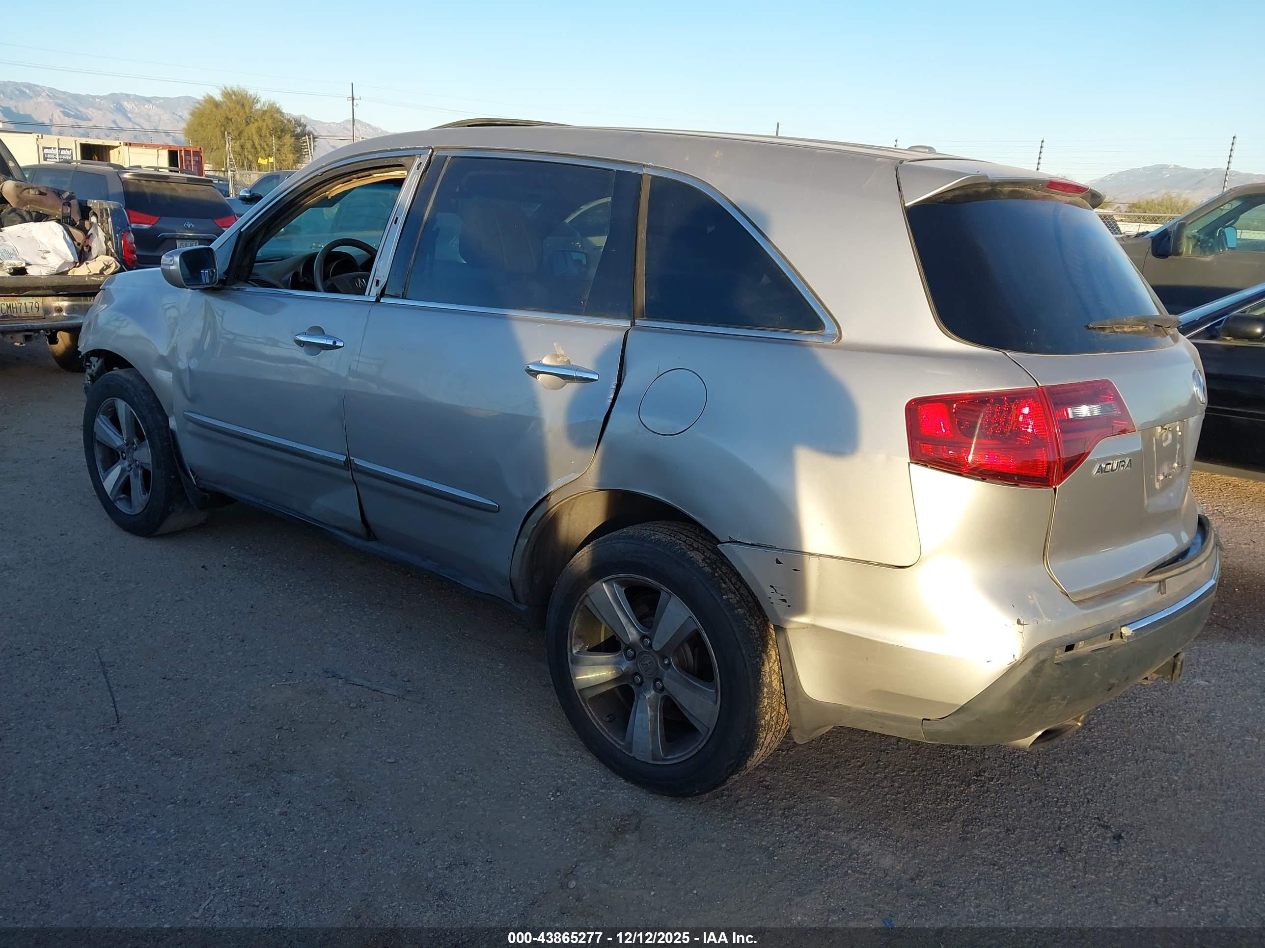ACURA MDX image 3