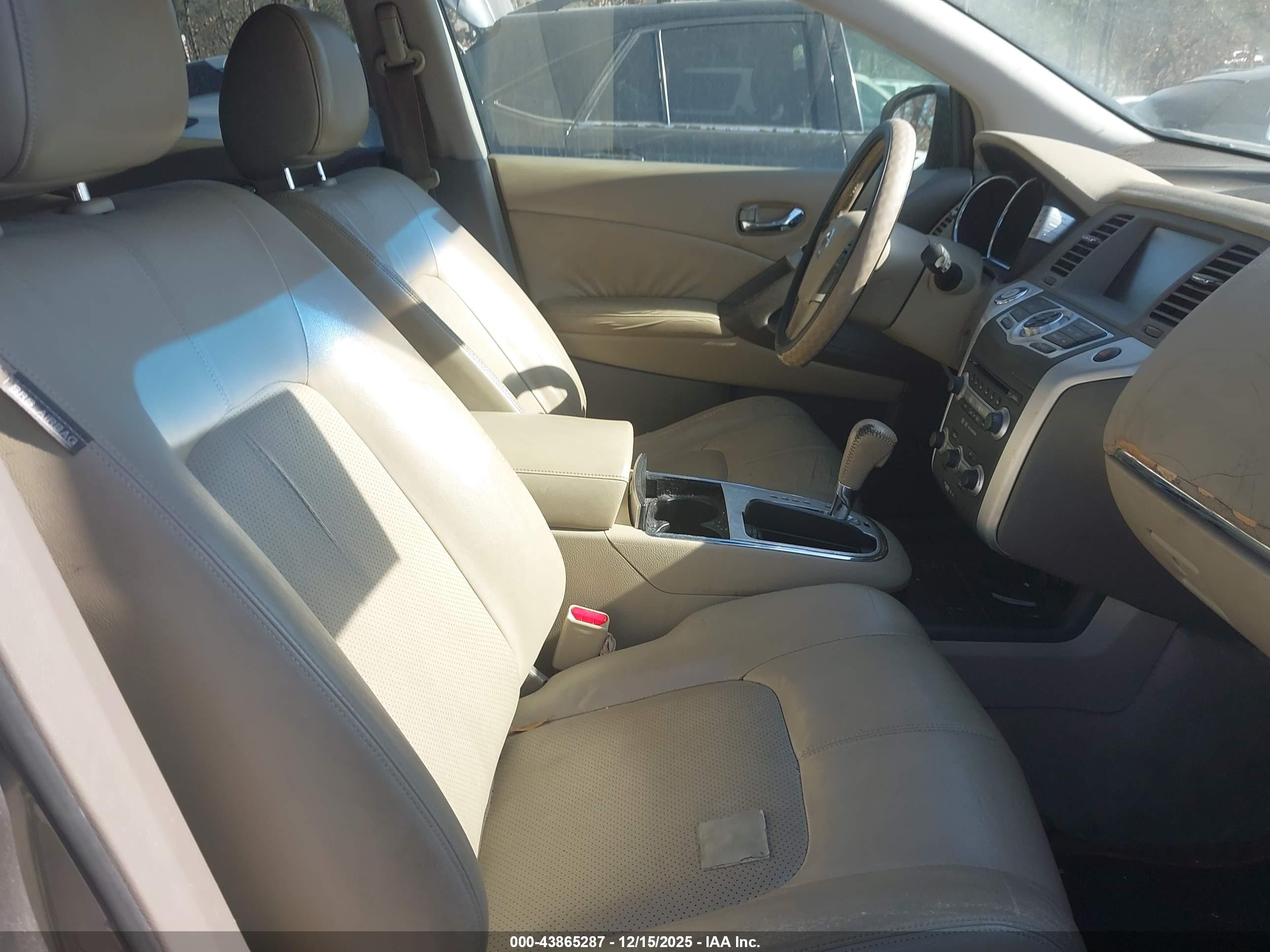NISSAN MURANO image 5
