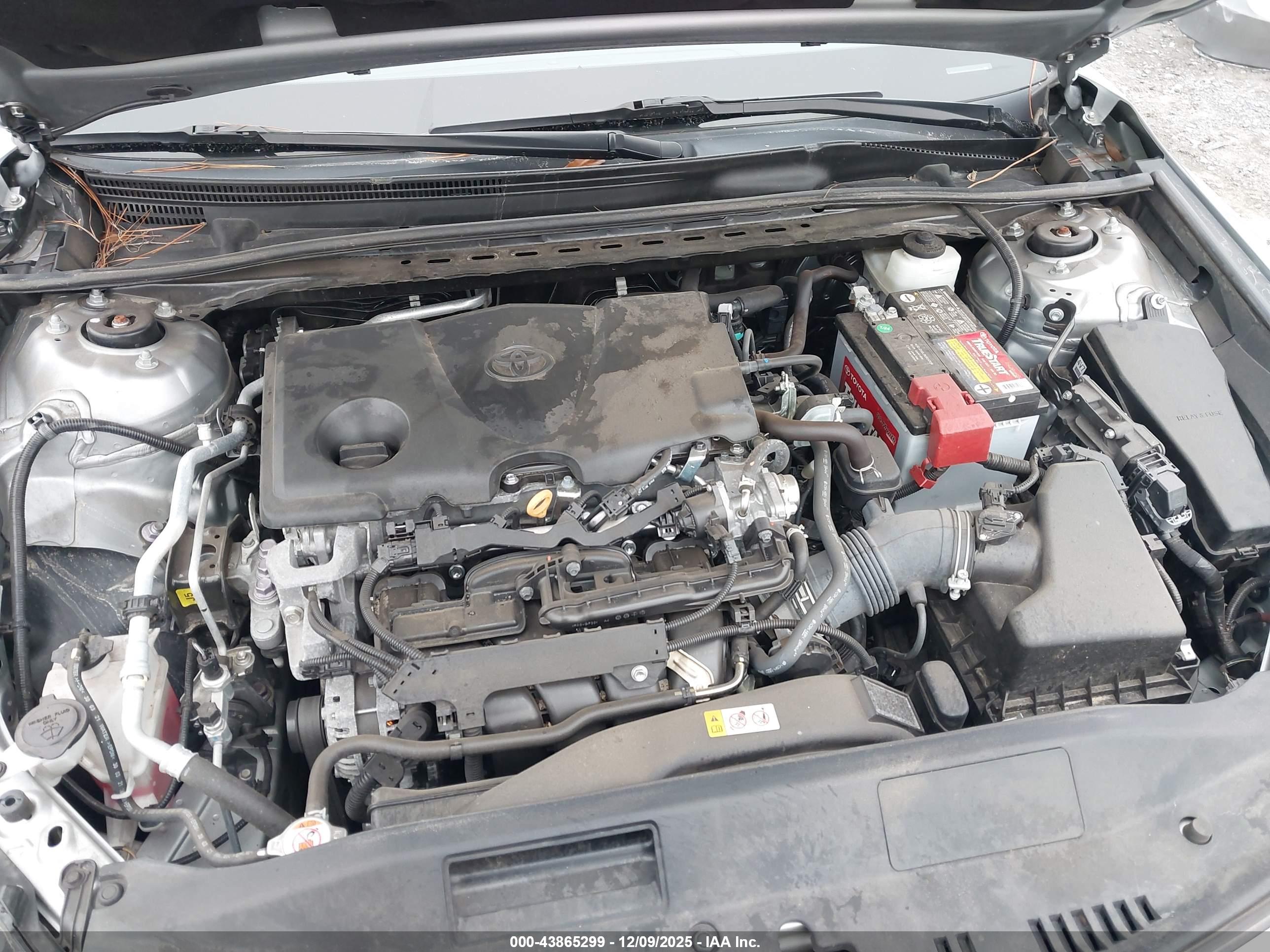 TOYOTA CAMRY image 10