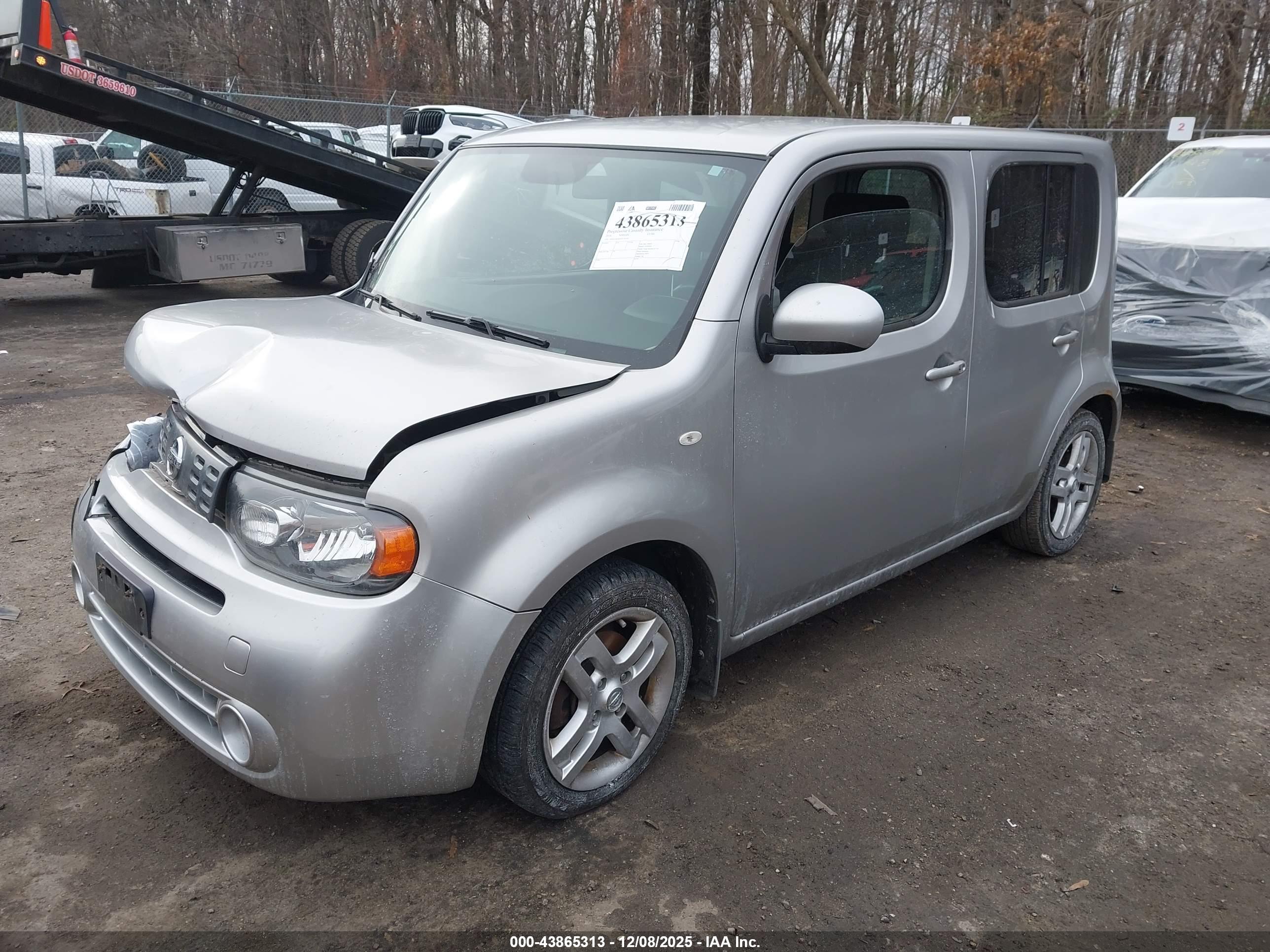 NISSAN CUBE image 2