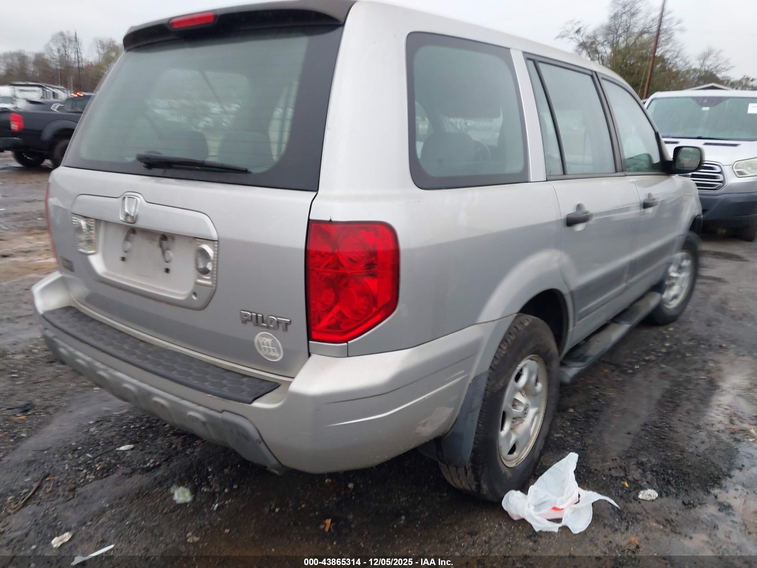 HONDA PILOT image 4