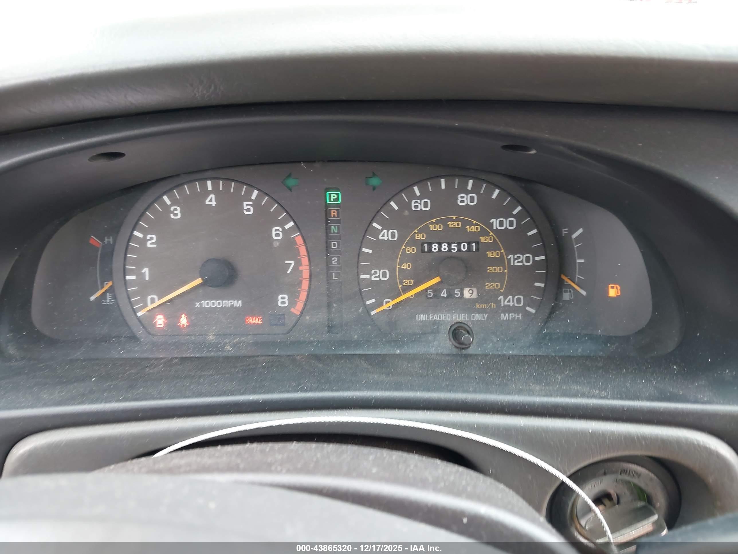 TOYOTA CAMRY image 7