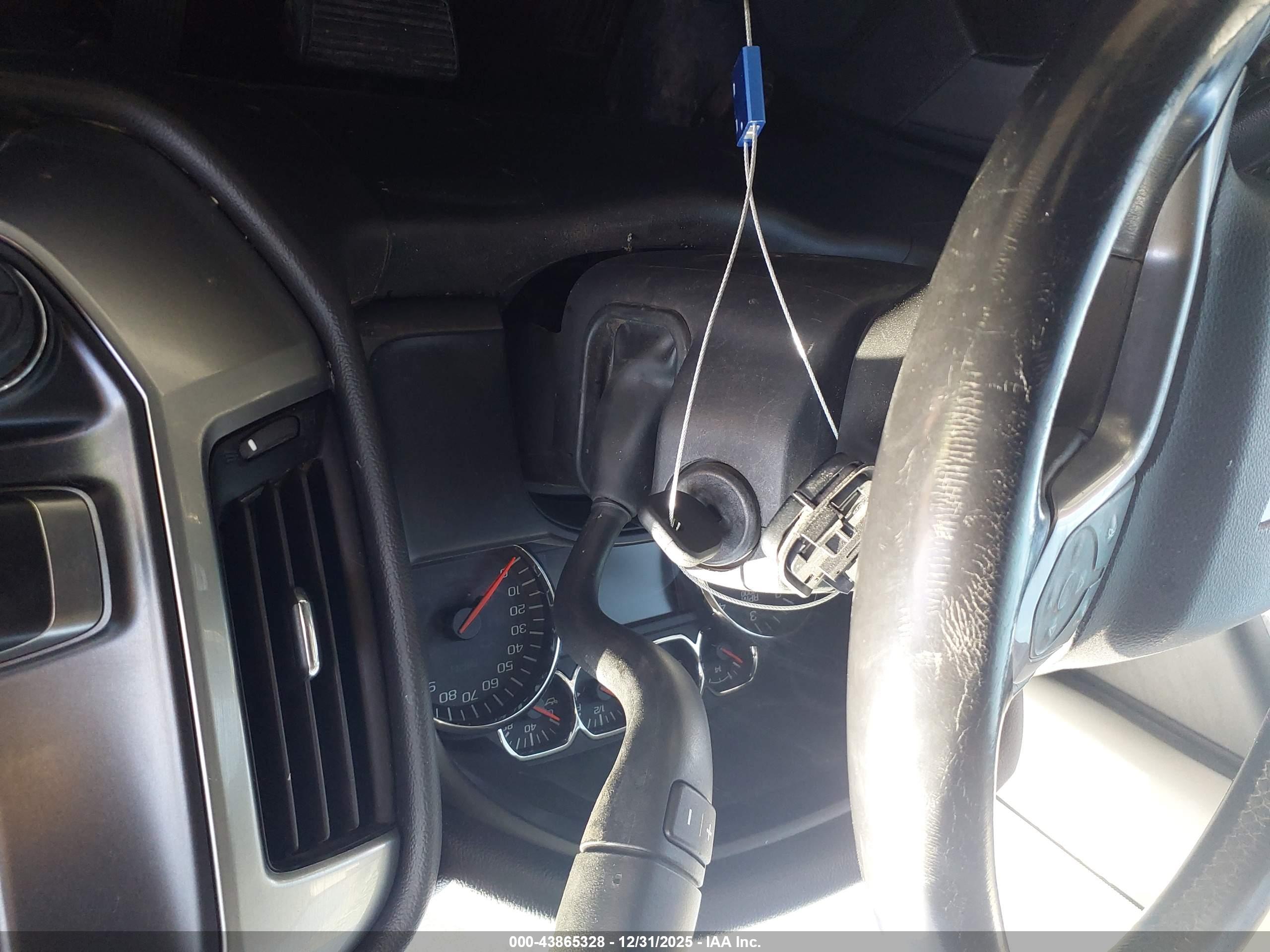 CHEVROLET SILVERADO image 11