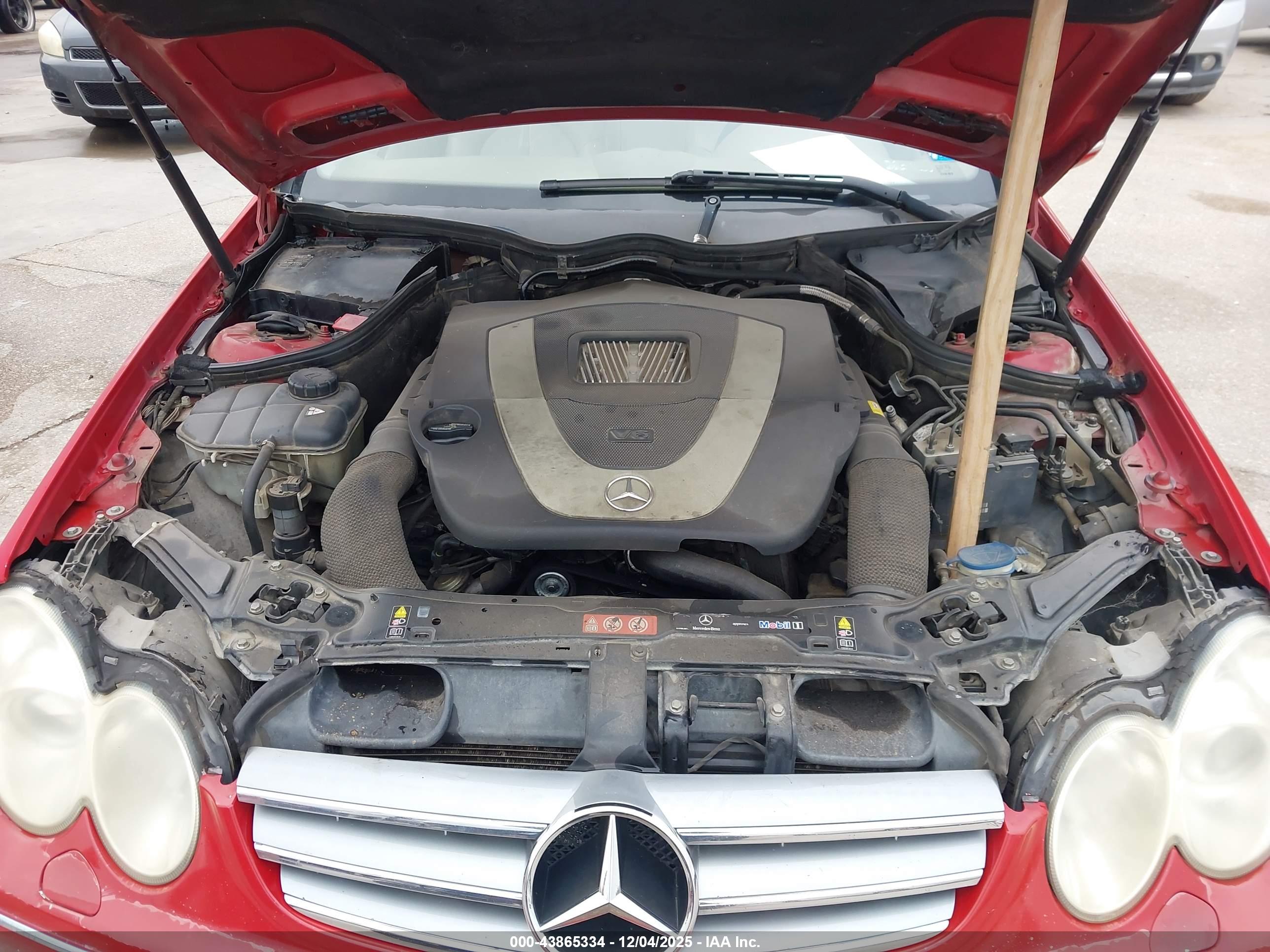 MERCEDES-BENZ CLK image 10