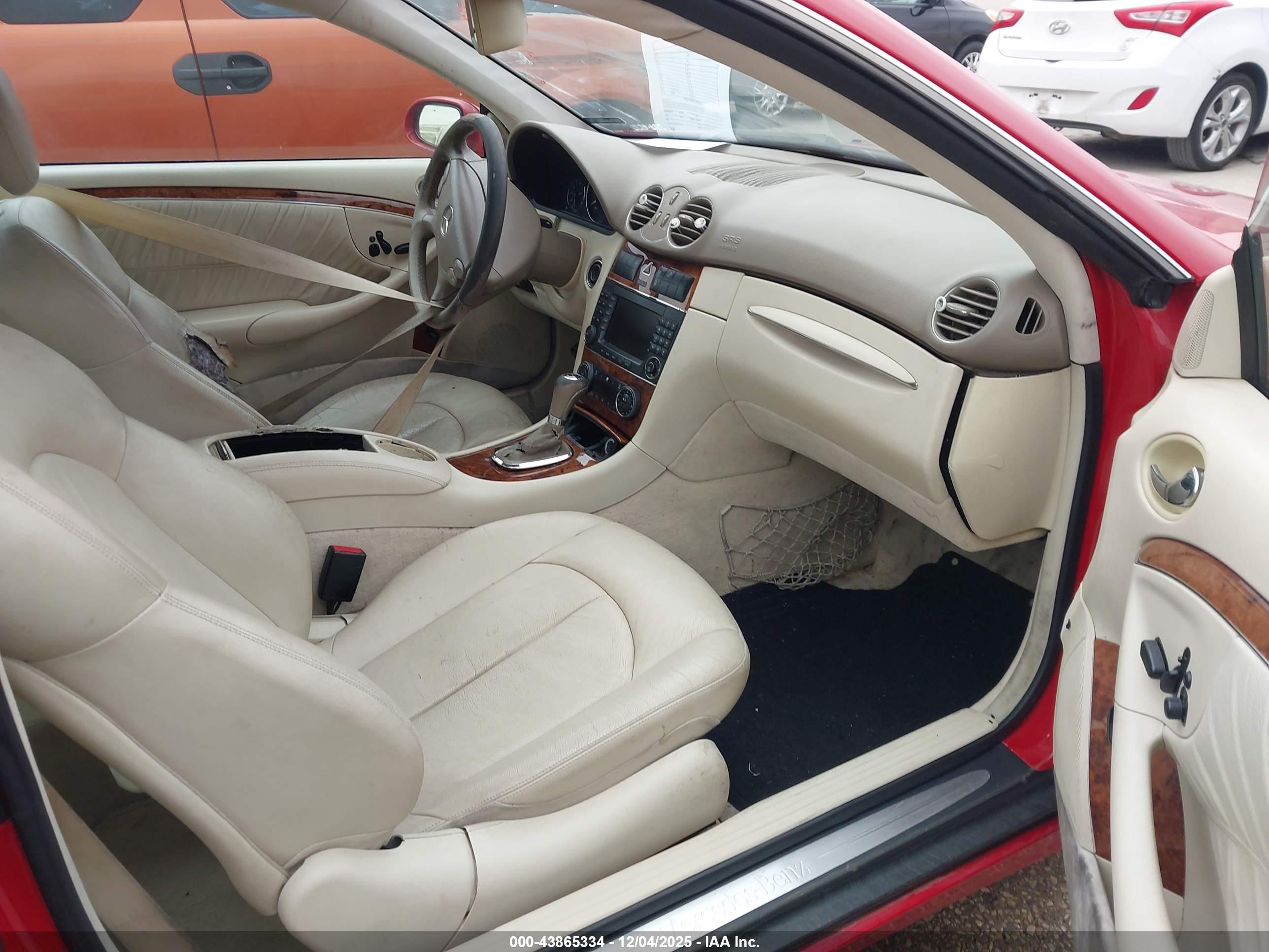 MERCEDES-BENZ CLK image 5