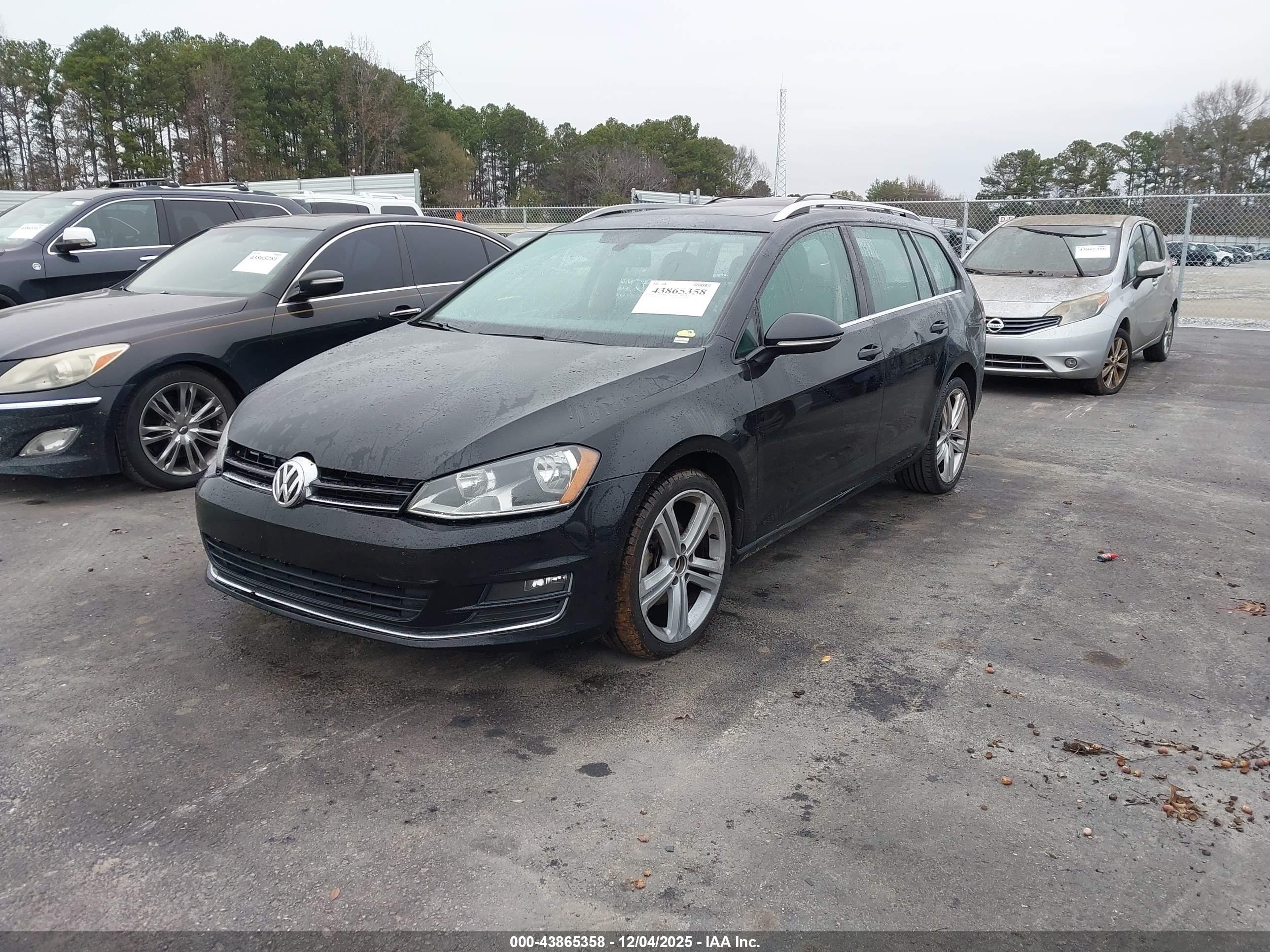 VOLKSWAGEN GOLF image 2