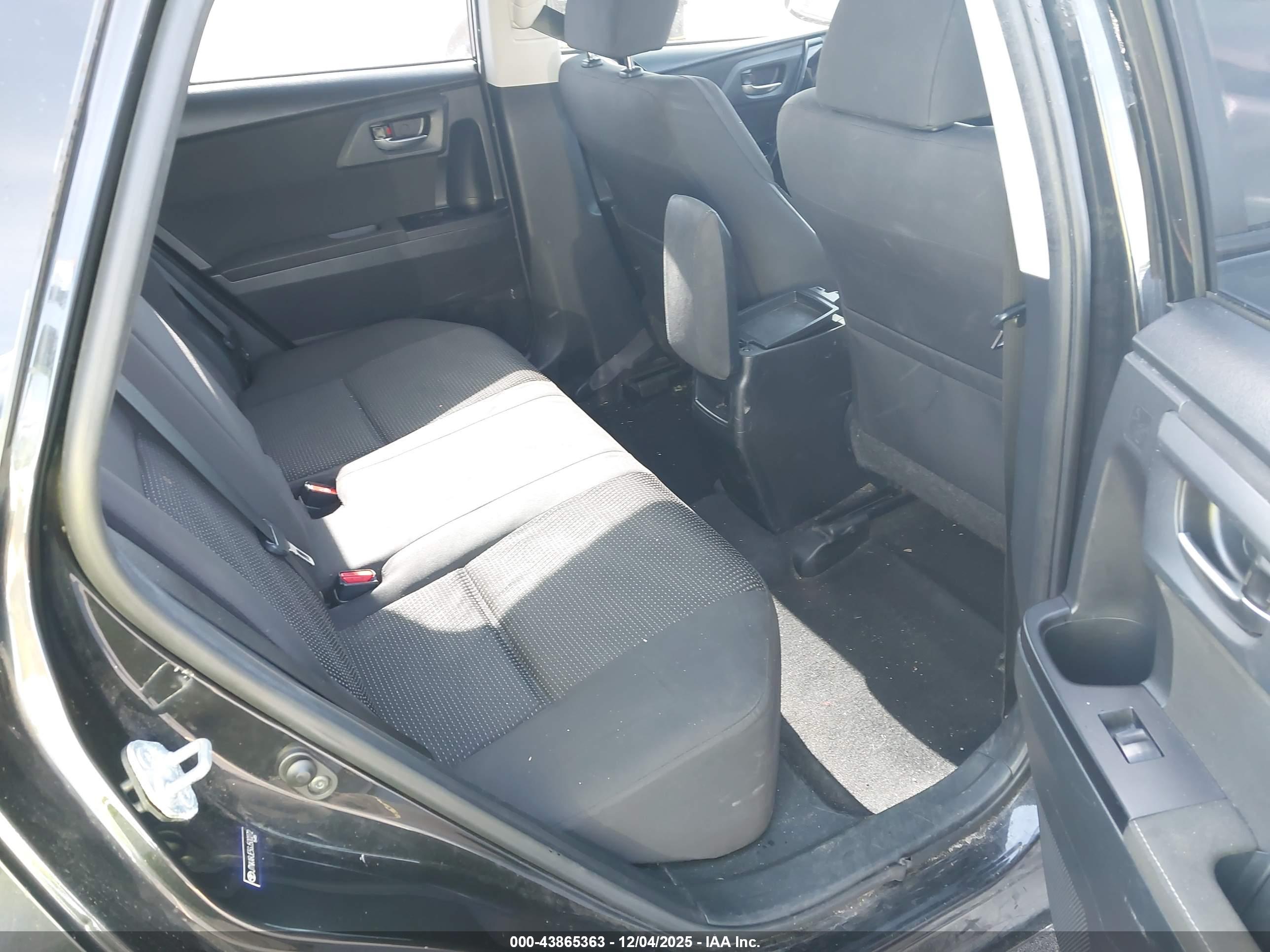 SCION IM image 8