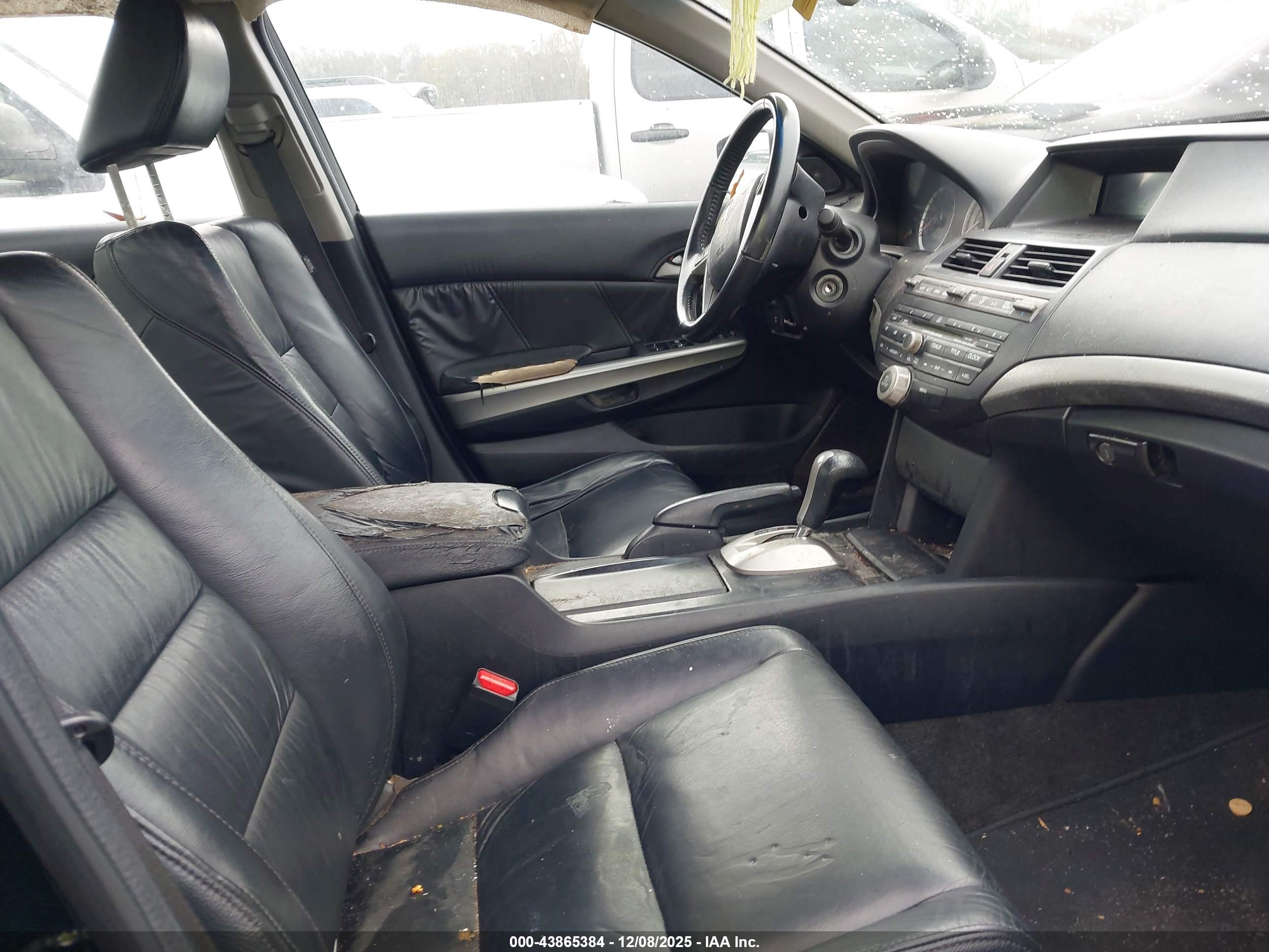 HONDA ACCORD image 5