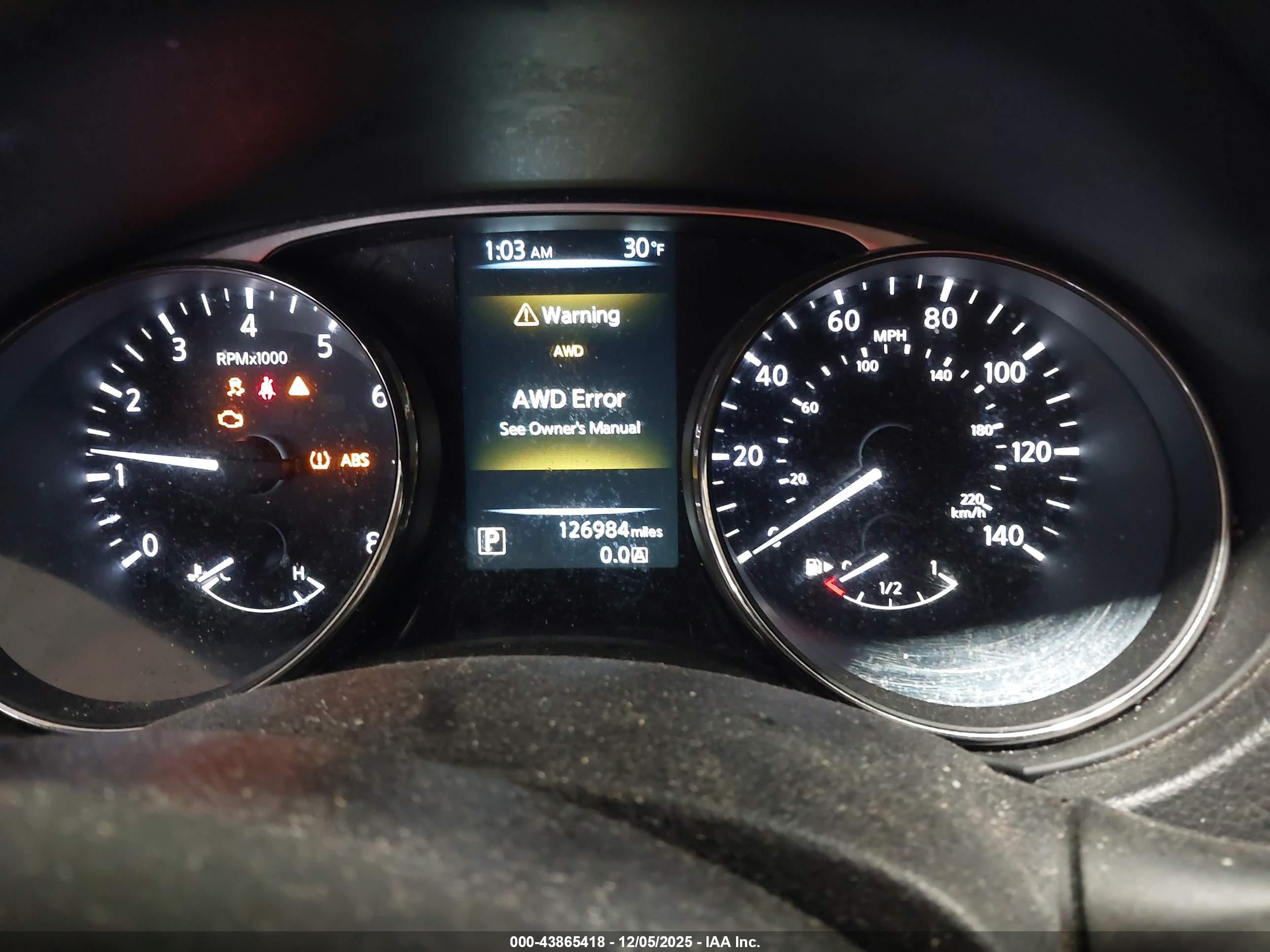 NISSAN ROGUE image 7
