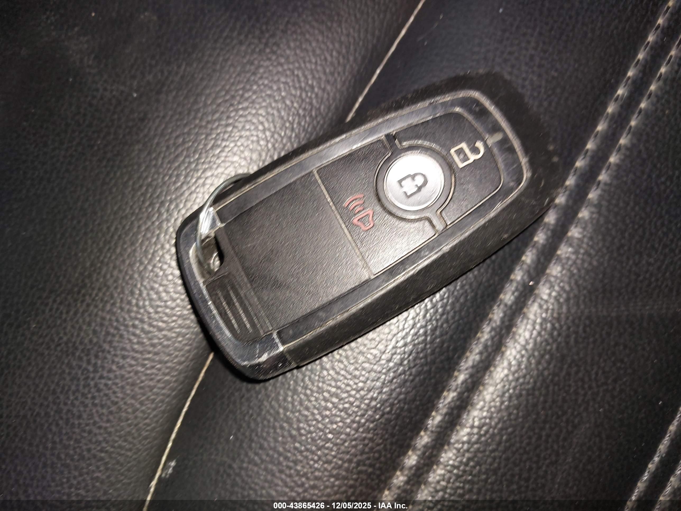 FORD EDGE image 11