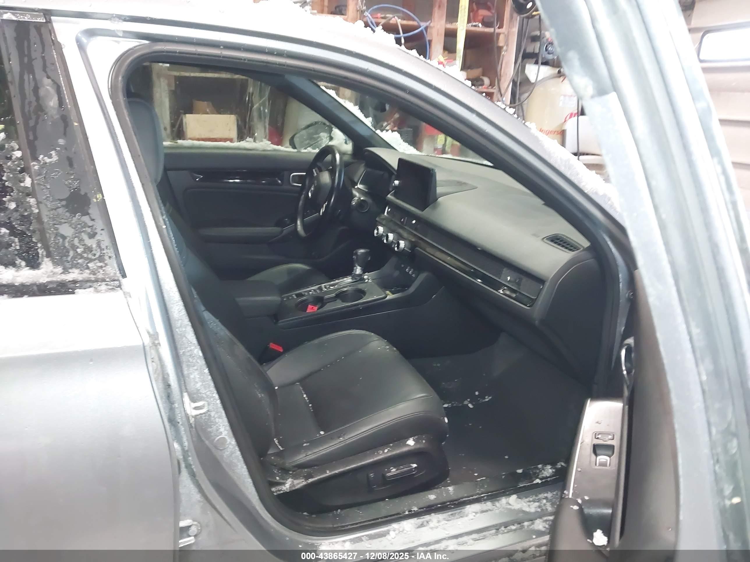 HONDA CIVIC image 5
