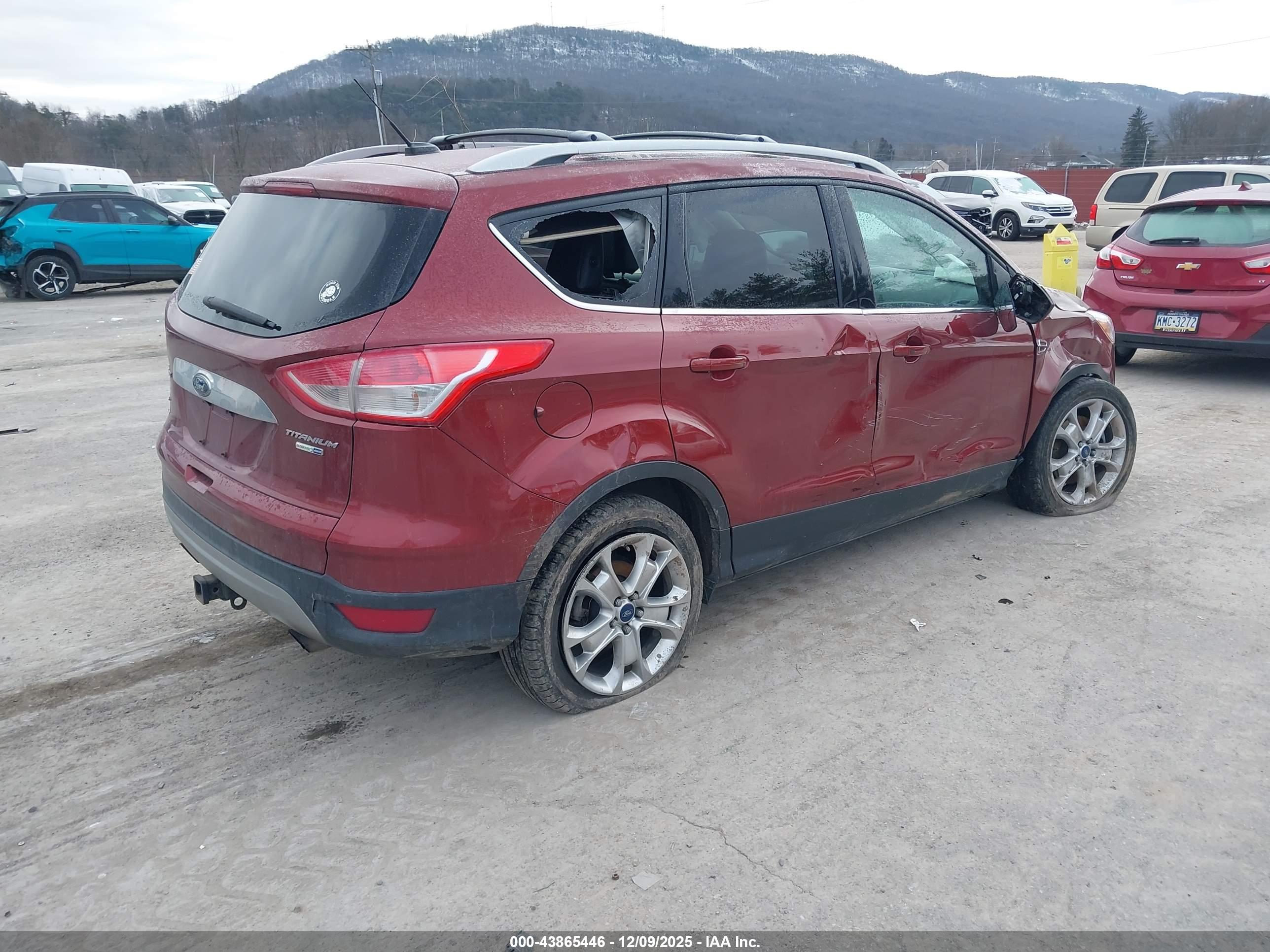FORD ESCAPE image 4