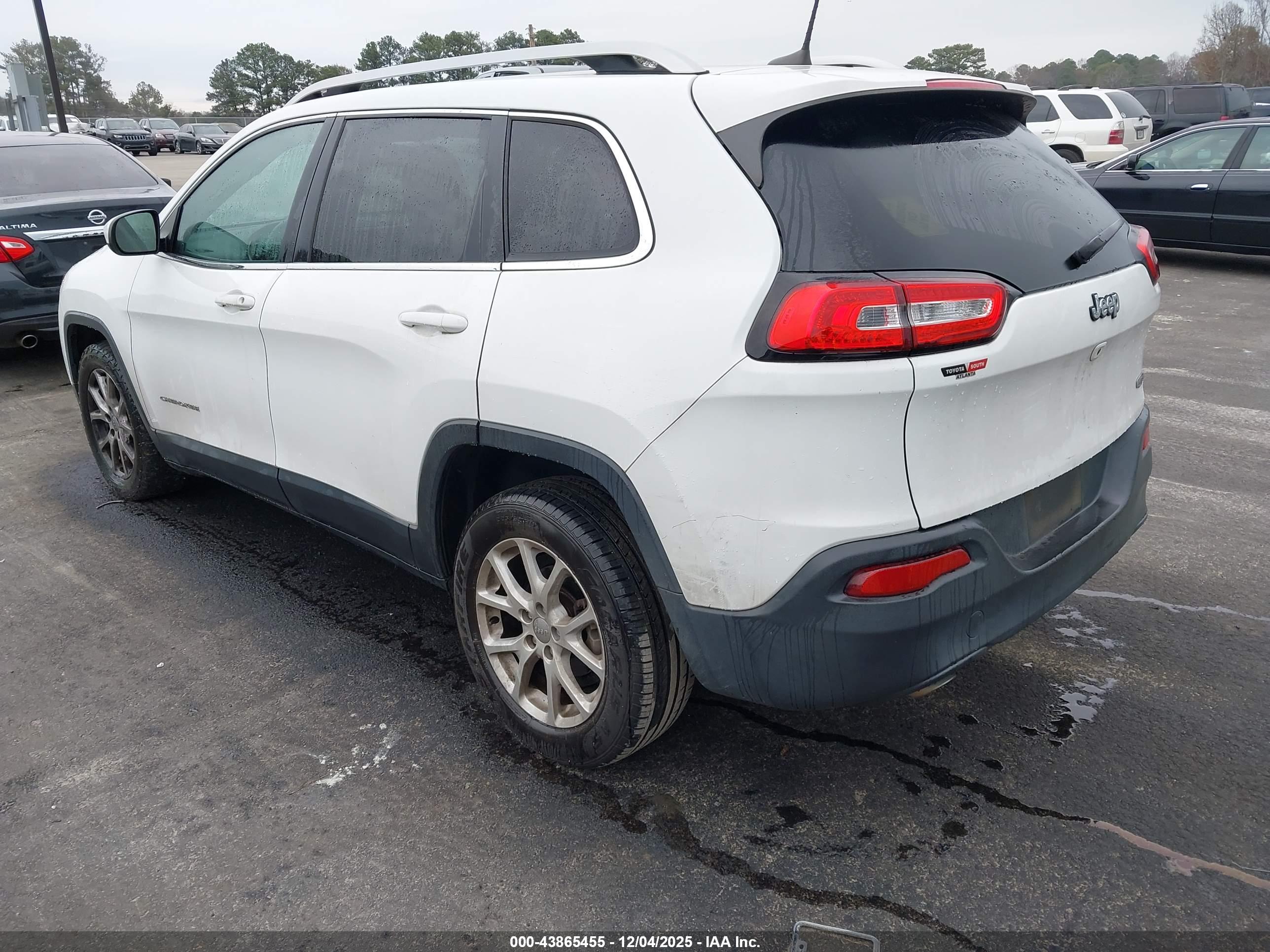 JEEP CHEROKEE image 3