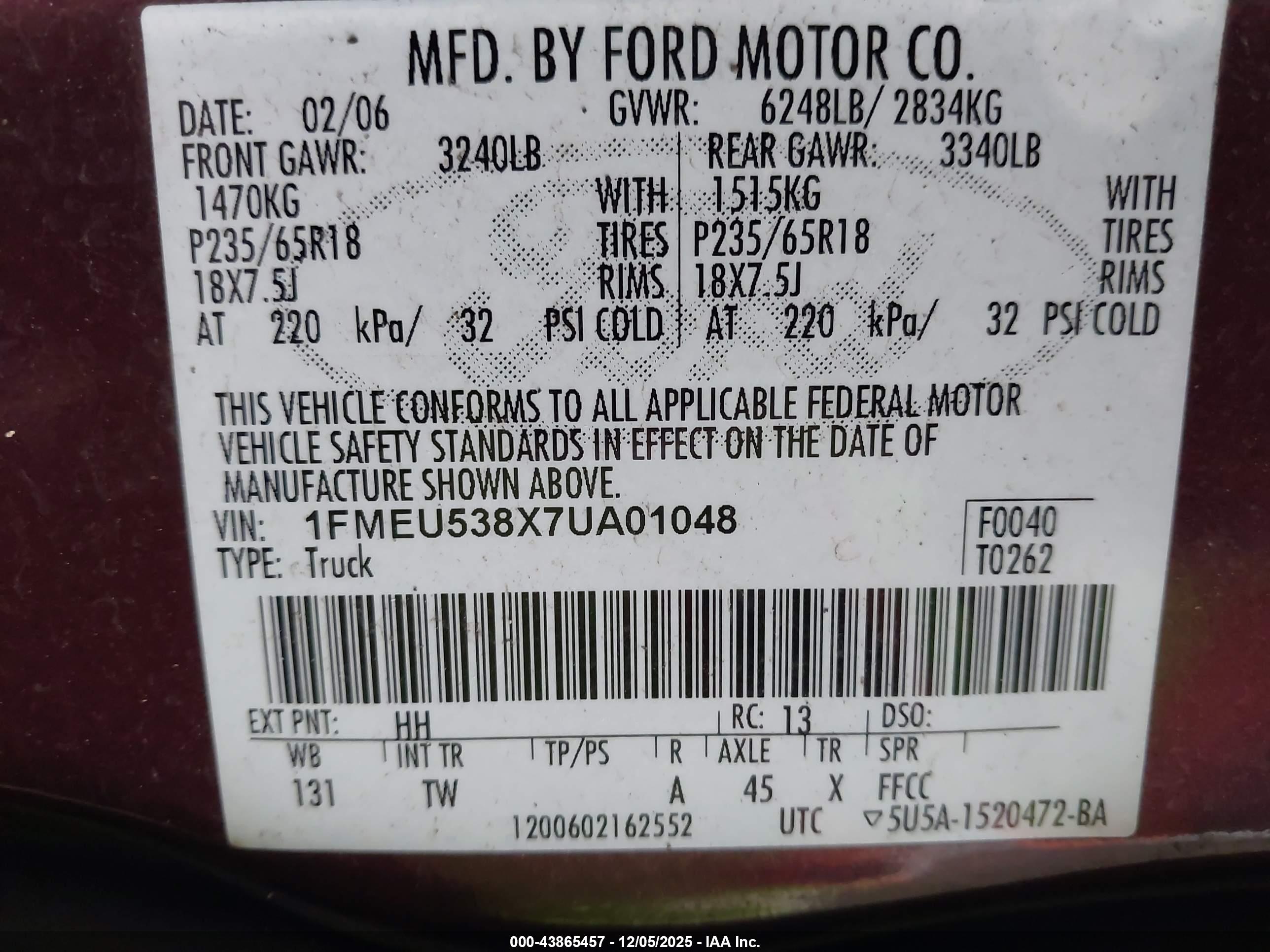 FORD EXPLORER image 9