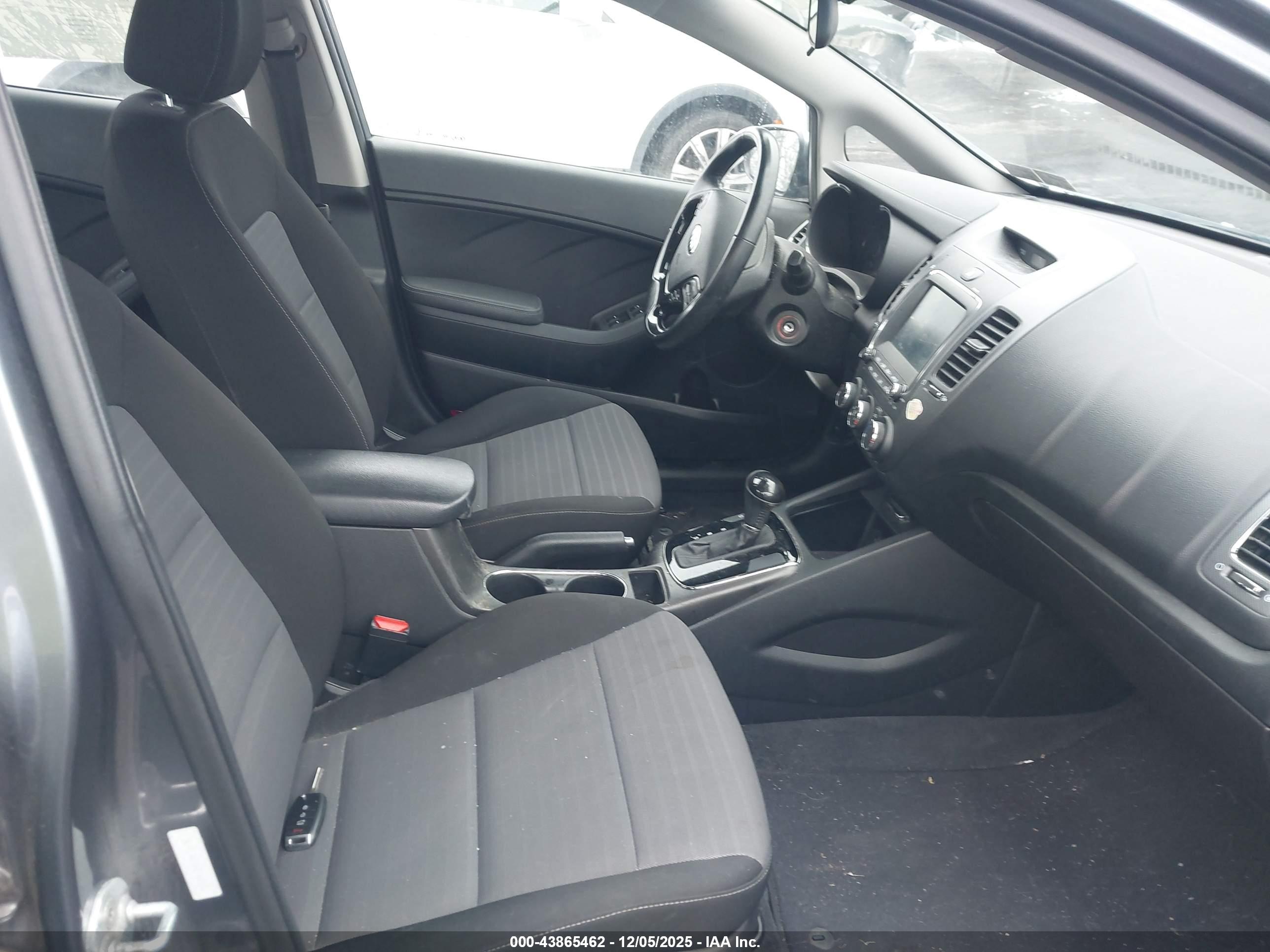 KIA FORTE image 5