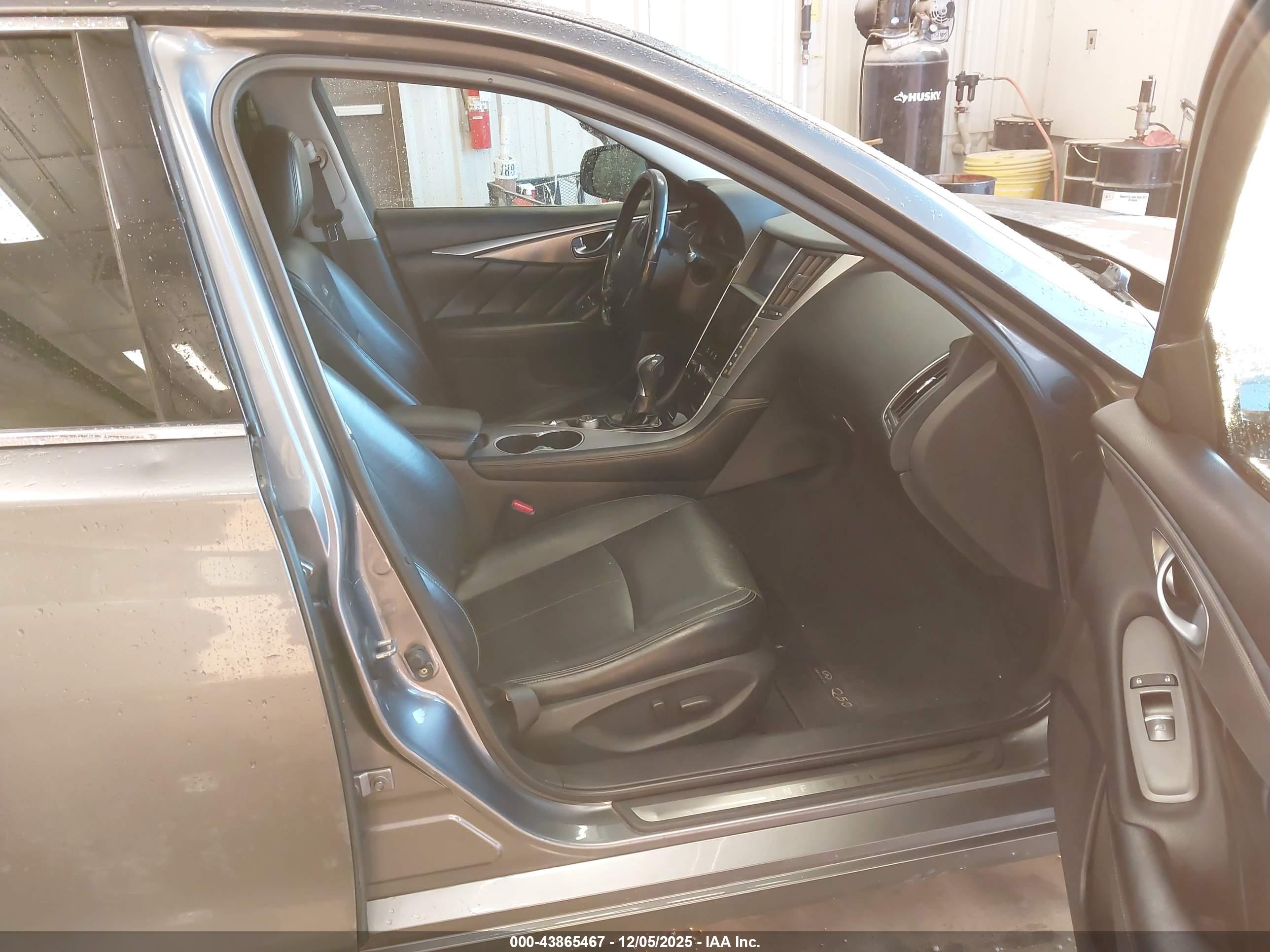 INFINITI Q50 image 5