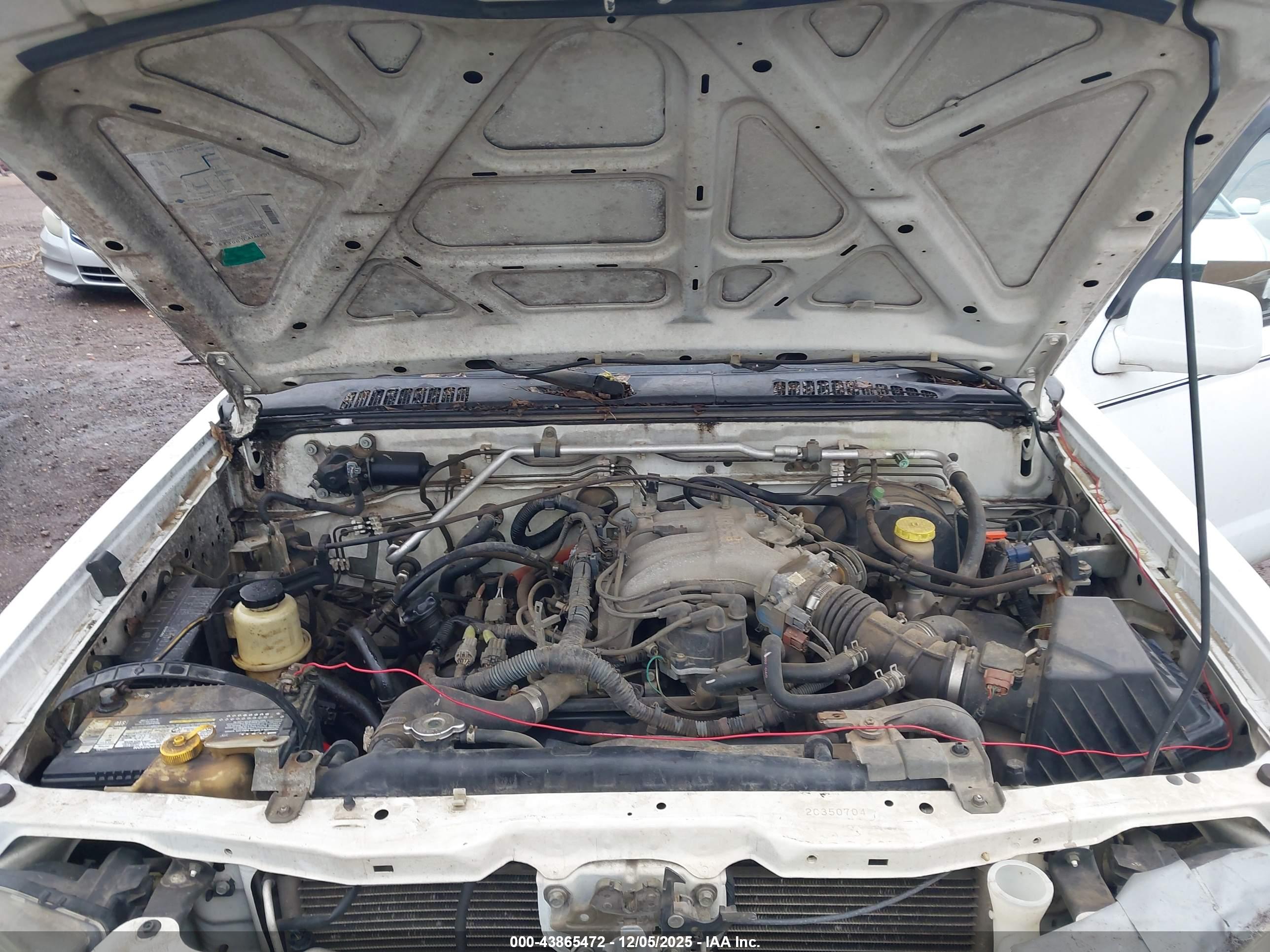 NISSAN FRONTIER image 10