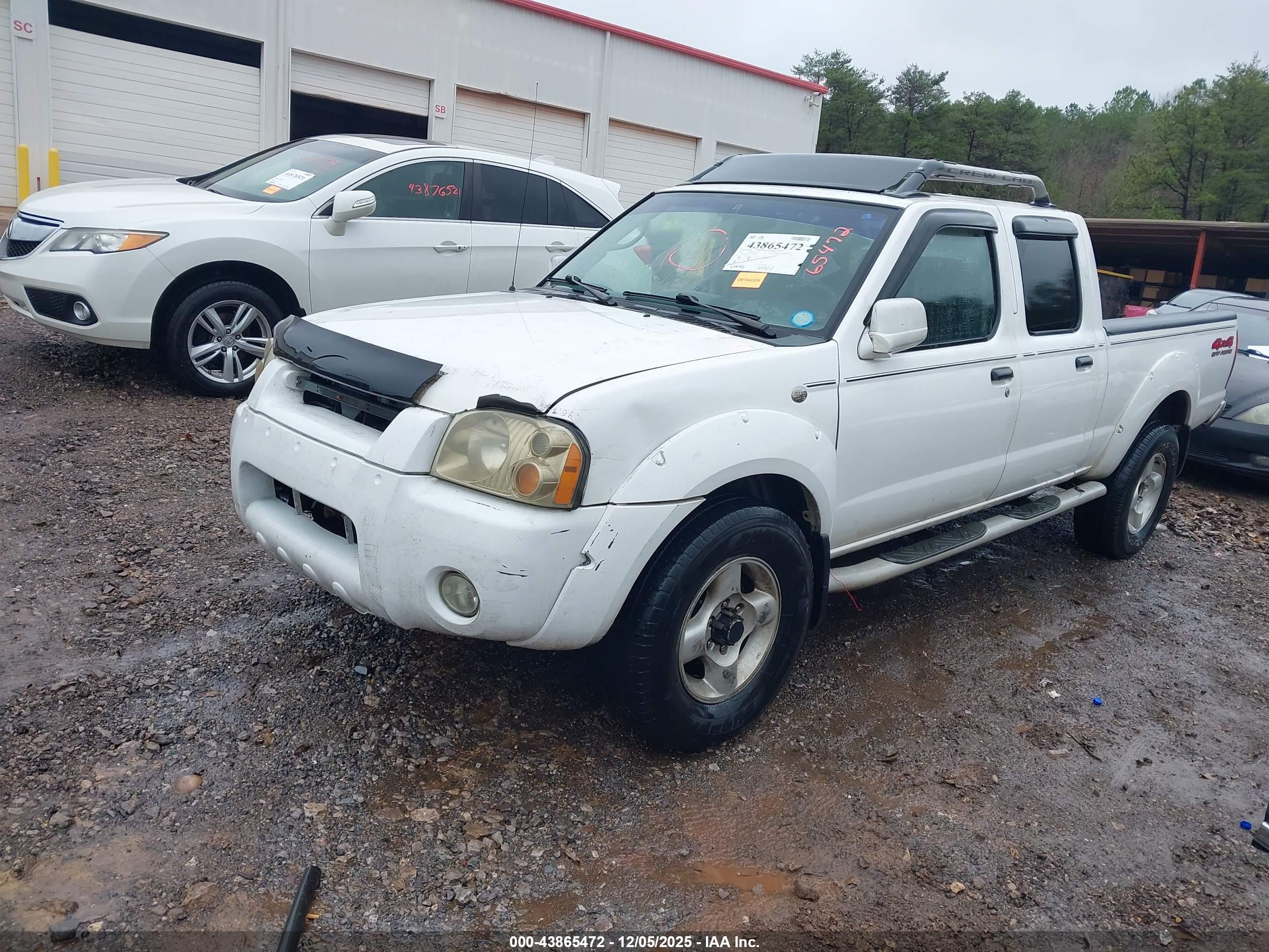 NISSAN FRONTIER image 2