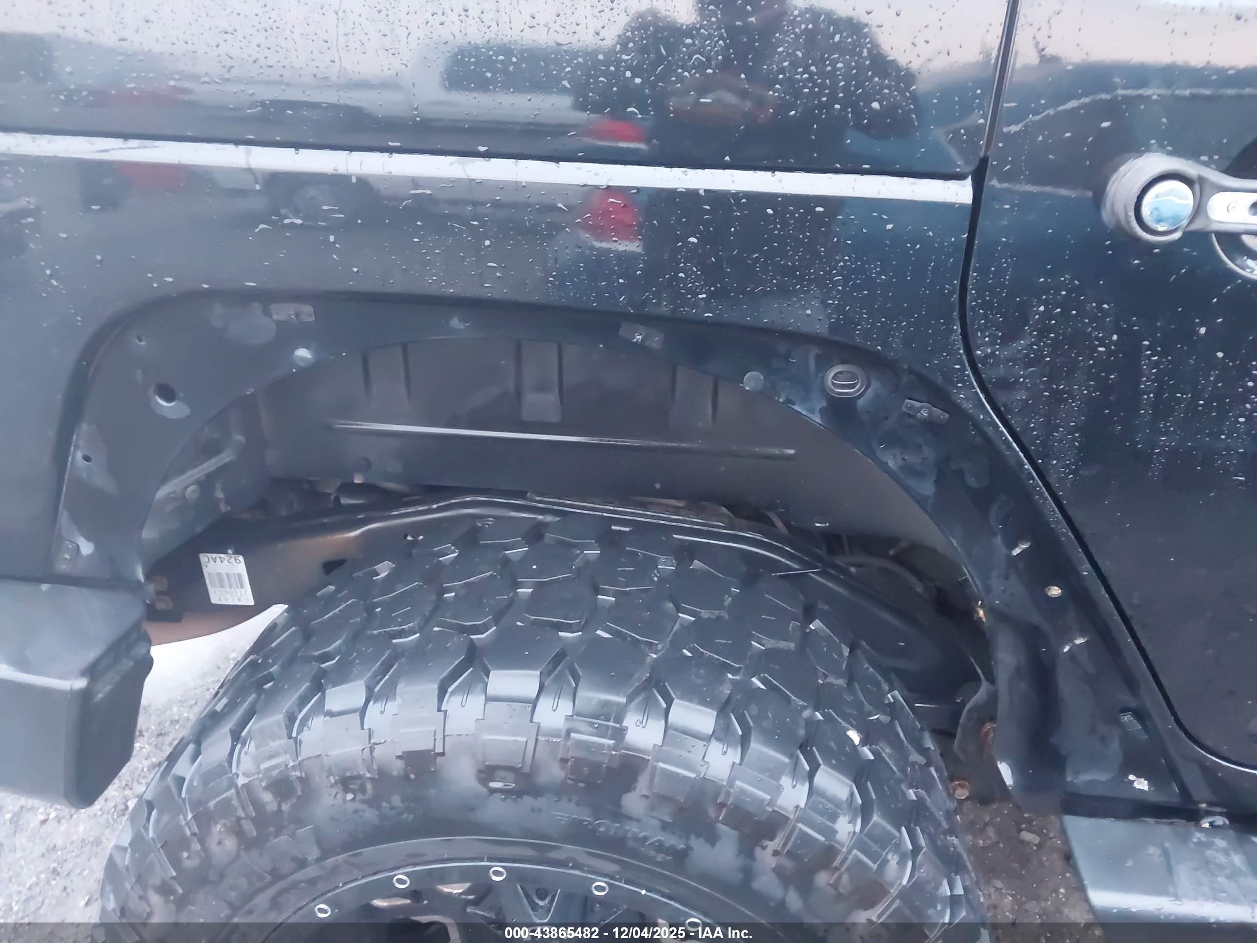 JEEP WRANGLER image 6