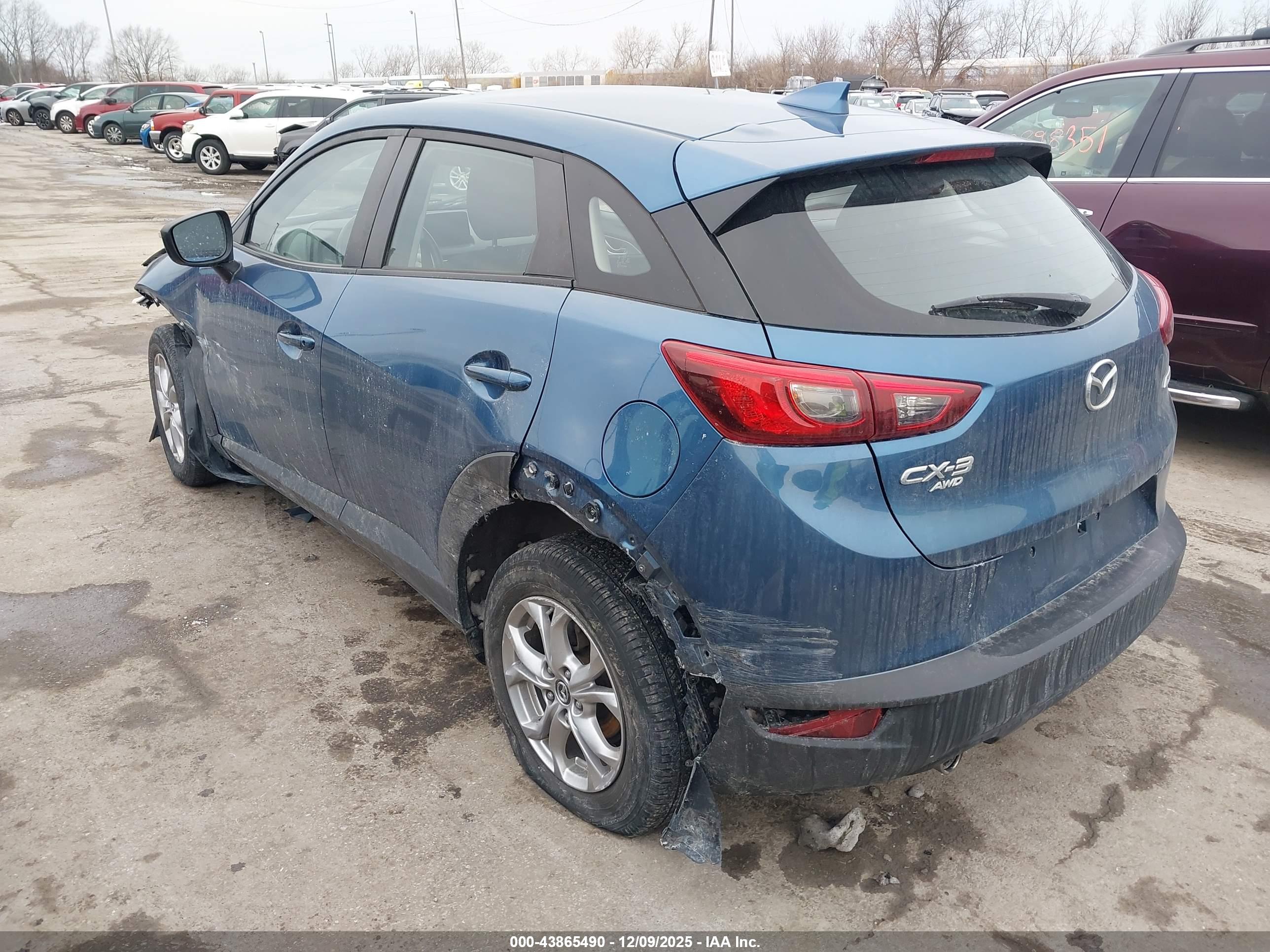 MAZDA CX-3 image 3