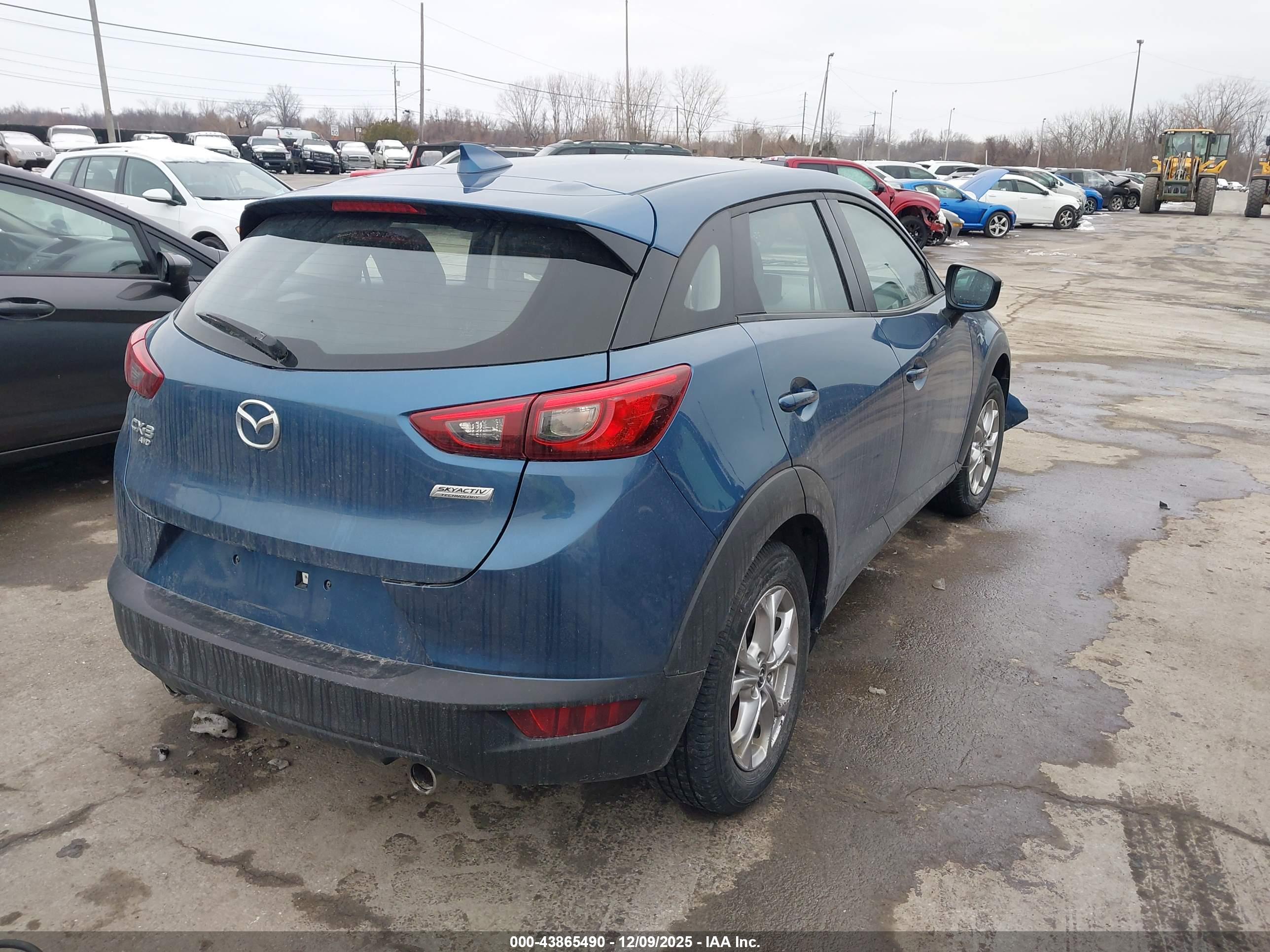 MAZDA CX-3 image 4