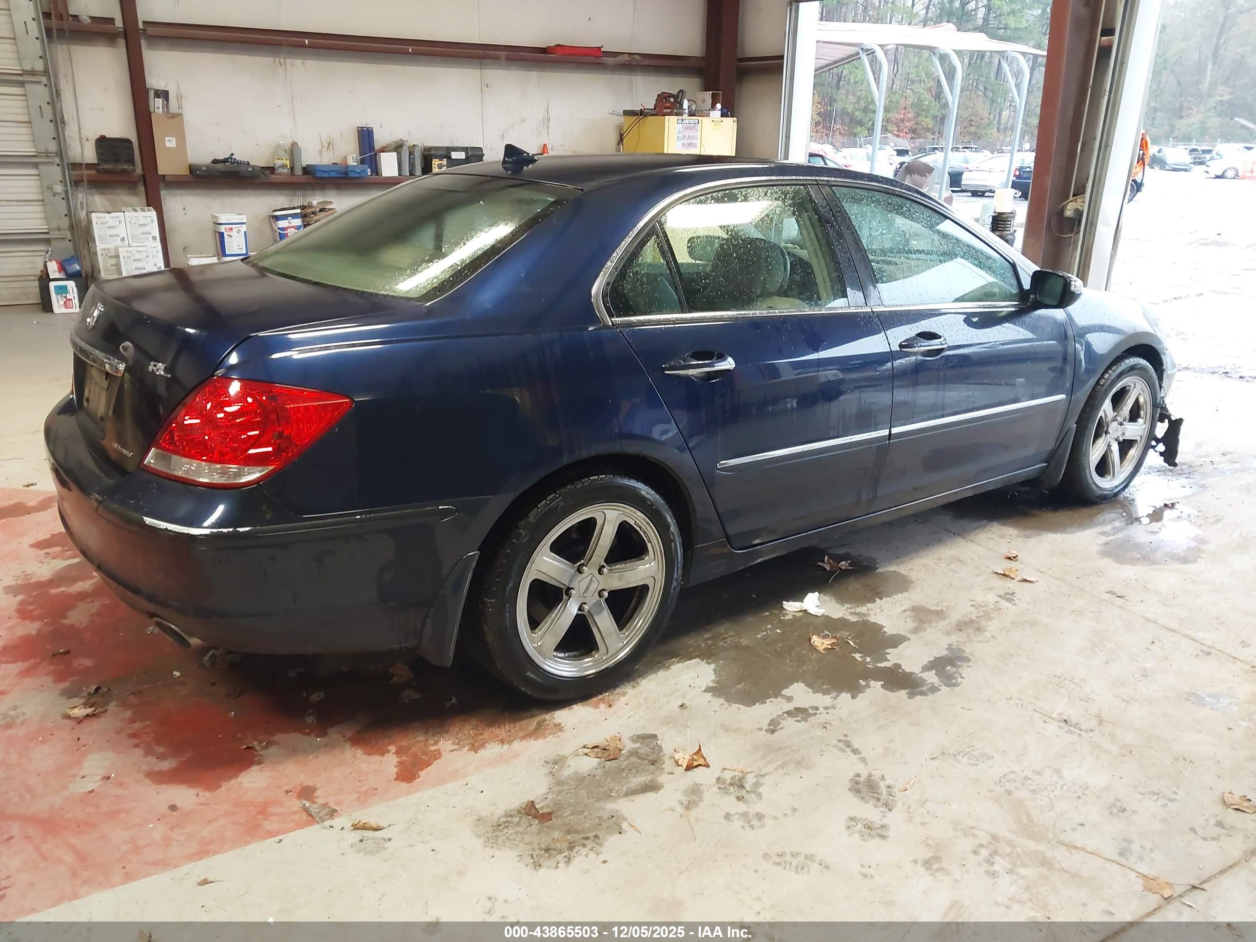 ACURA RL image 4