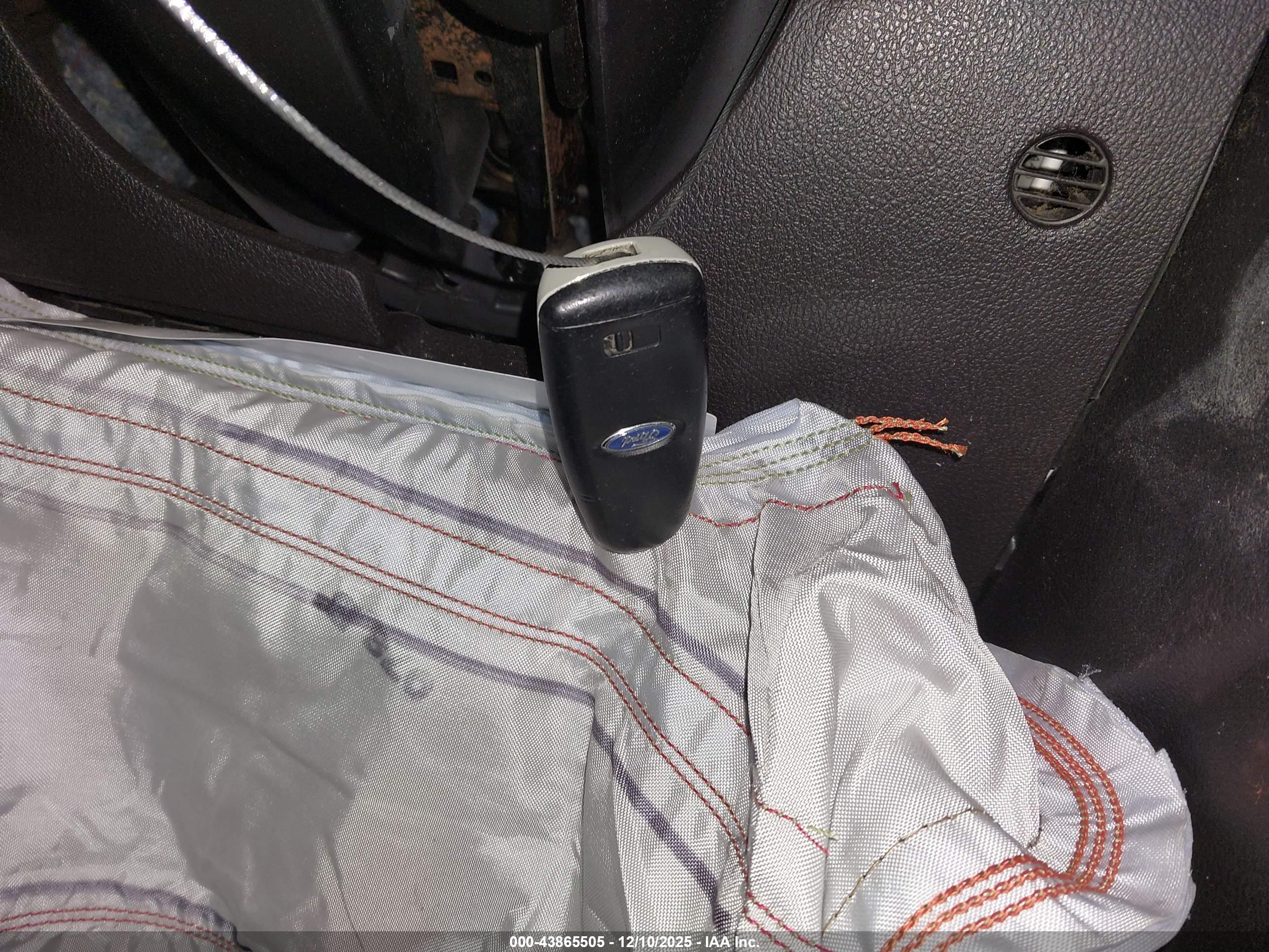 FORD FOCUS image 11