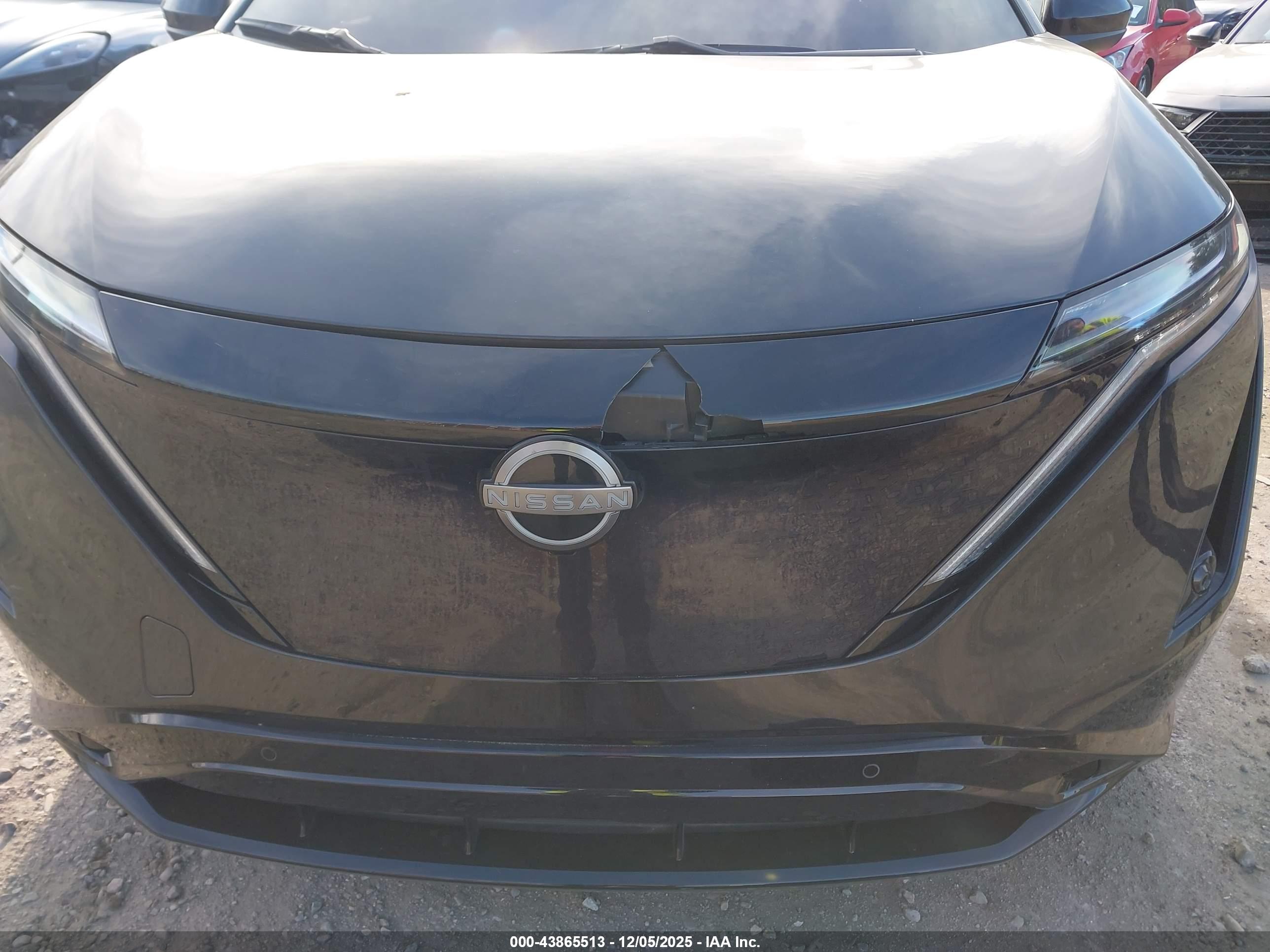 NISSAN ARIYA image 6