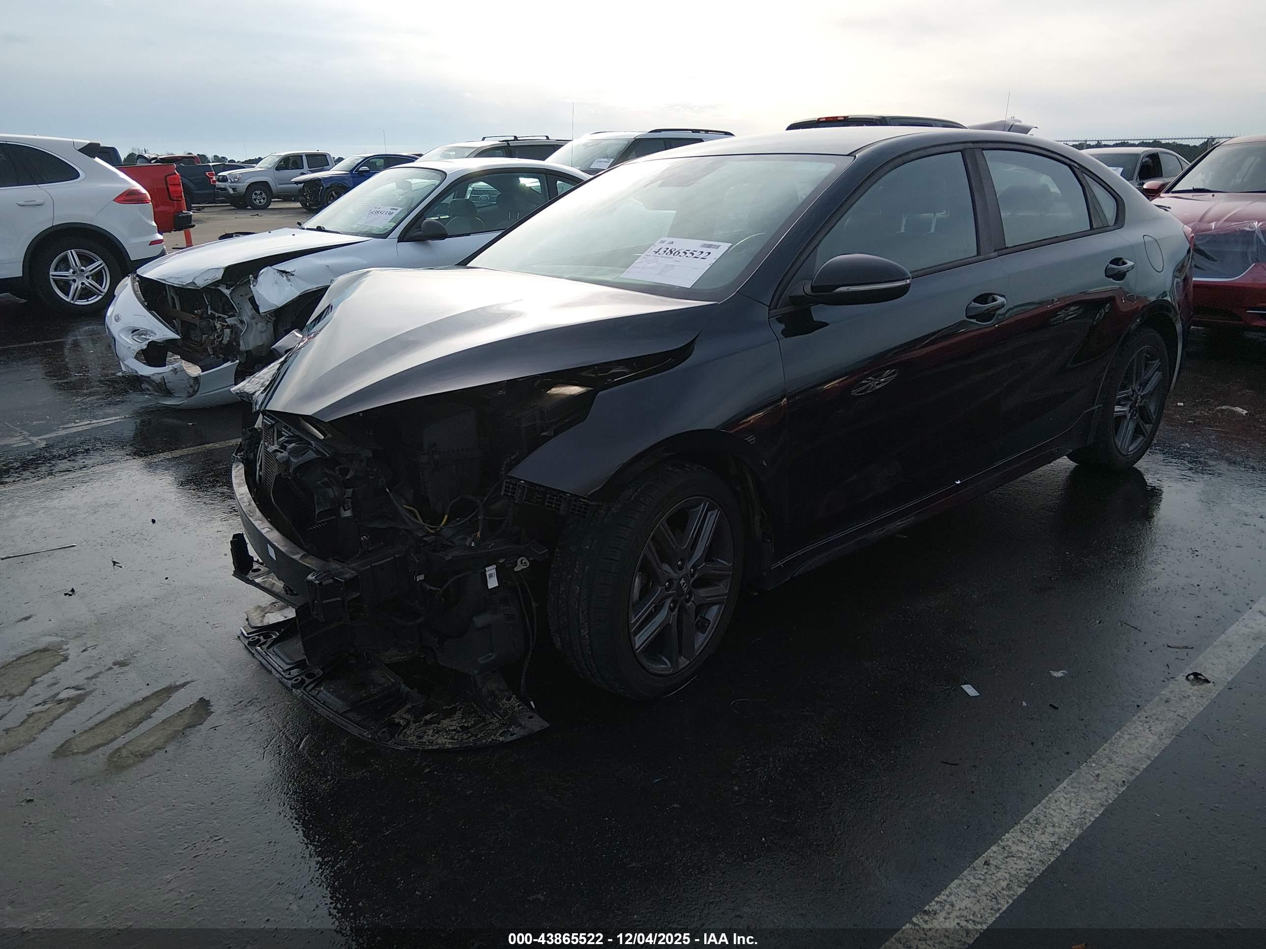 KIA FORTE image 2