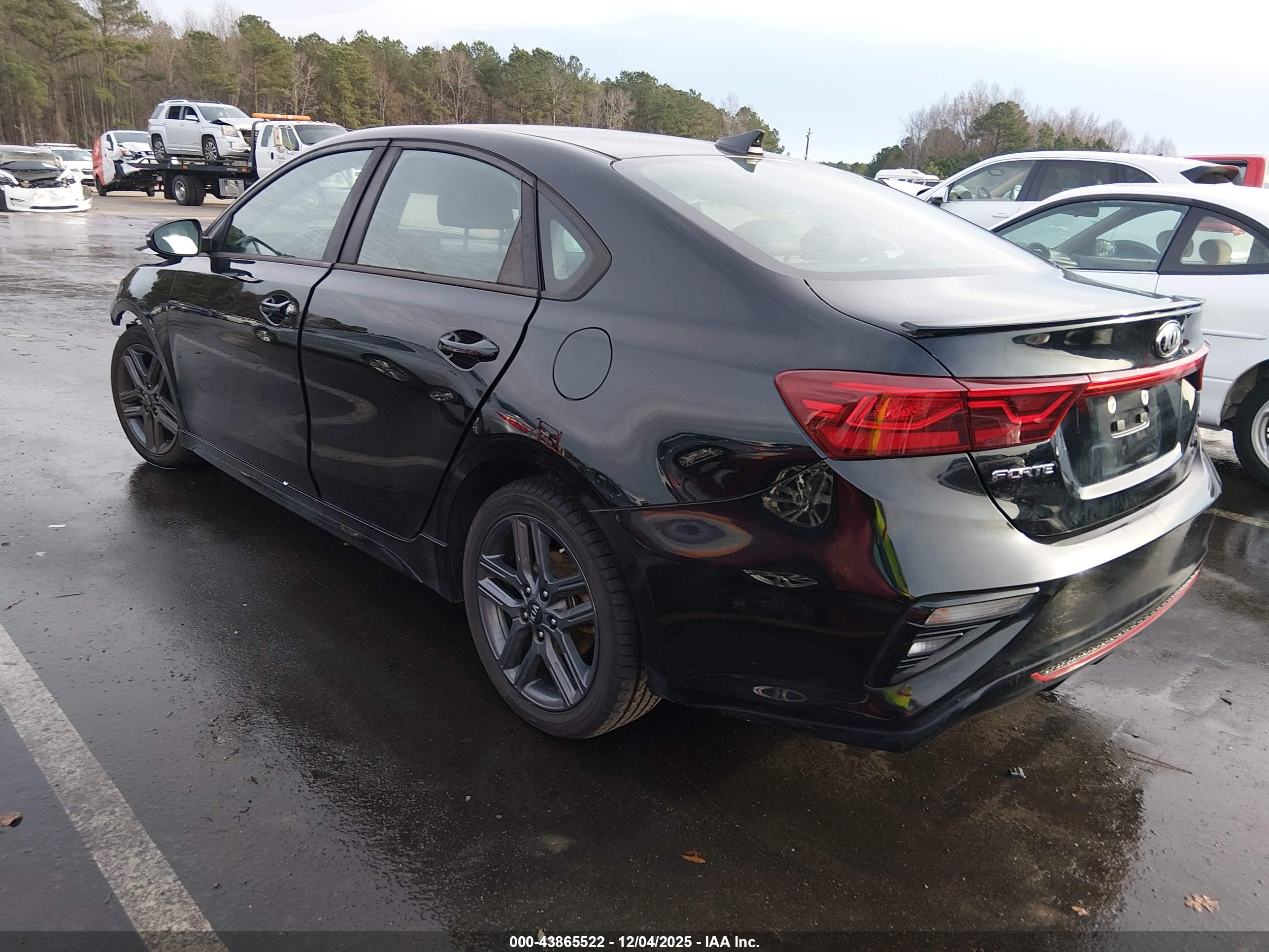 KIA FORTE image 3
