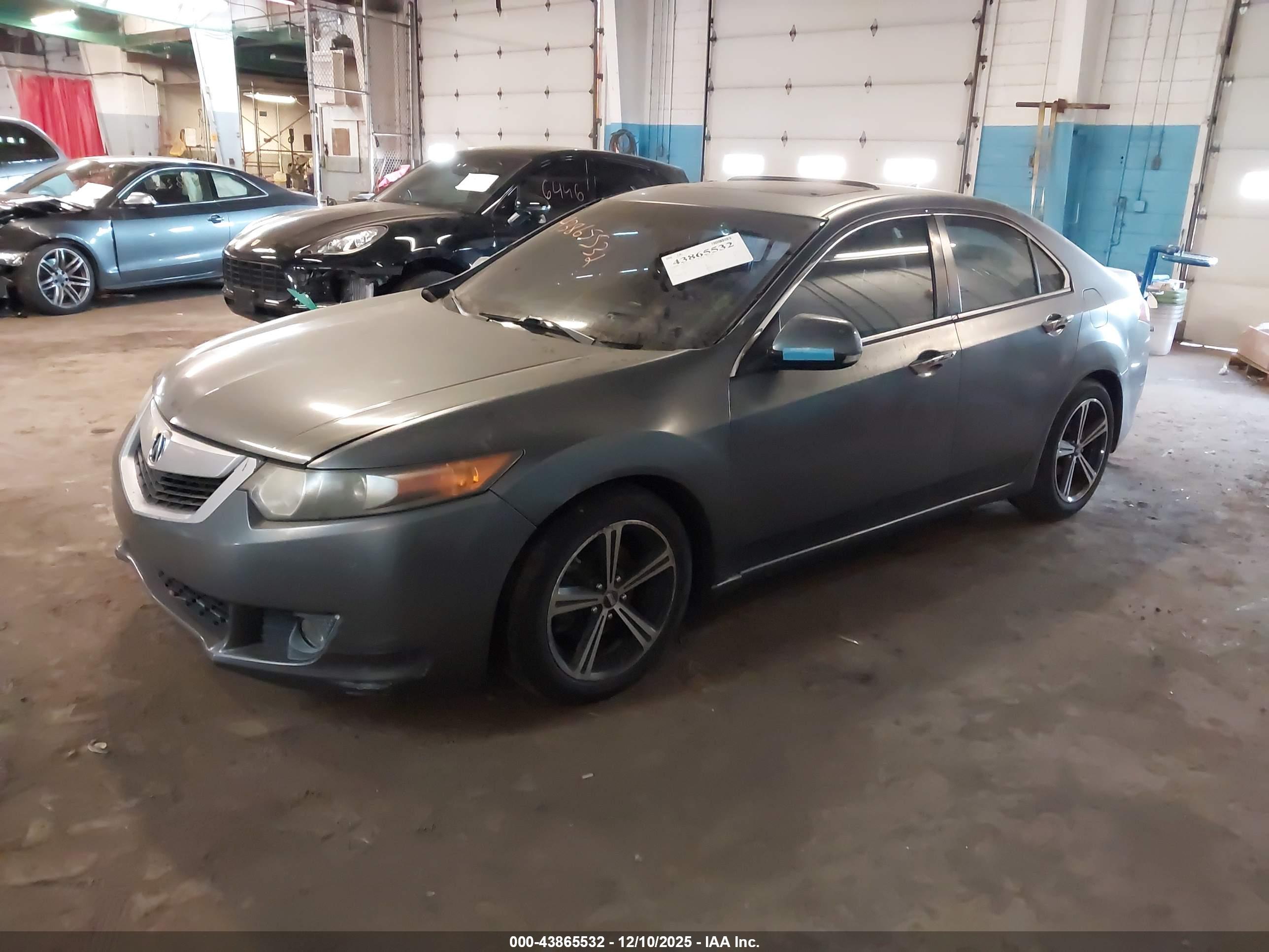 ACURA TSX image 2