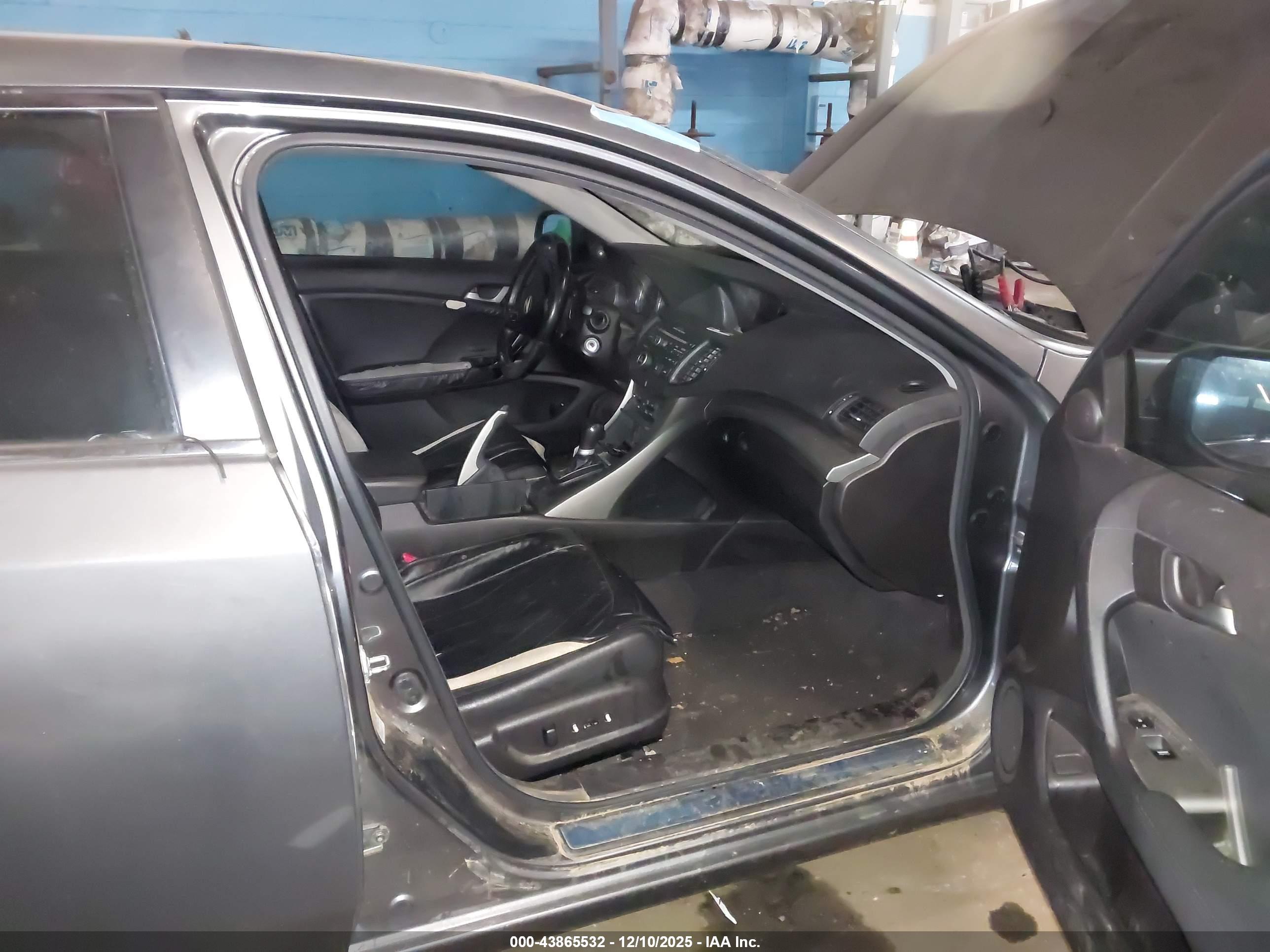 ACURA TSX image 5