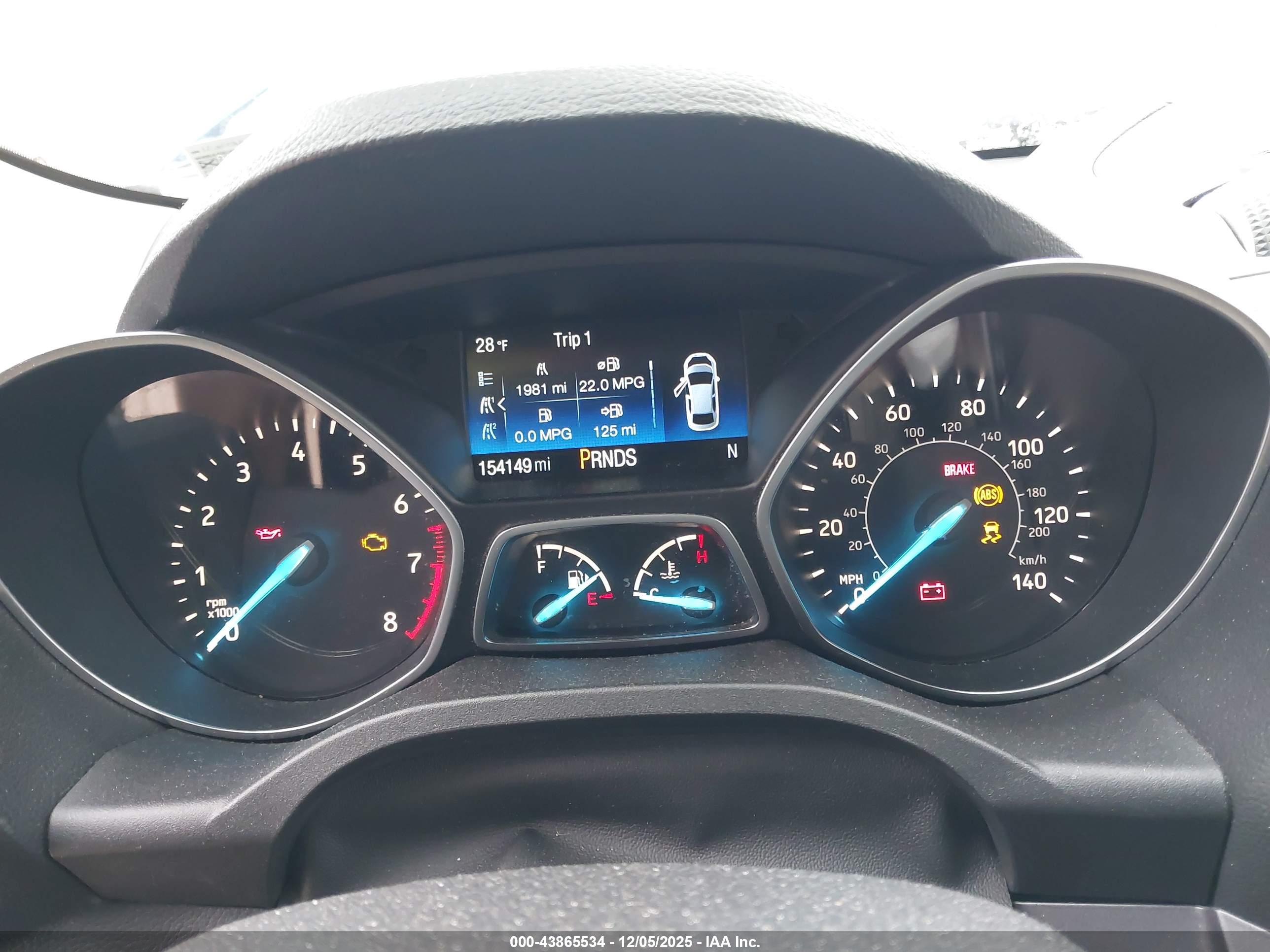 FORD ESCAPE image 7