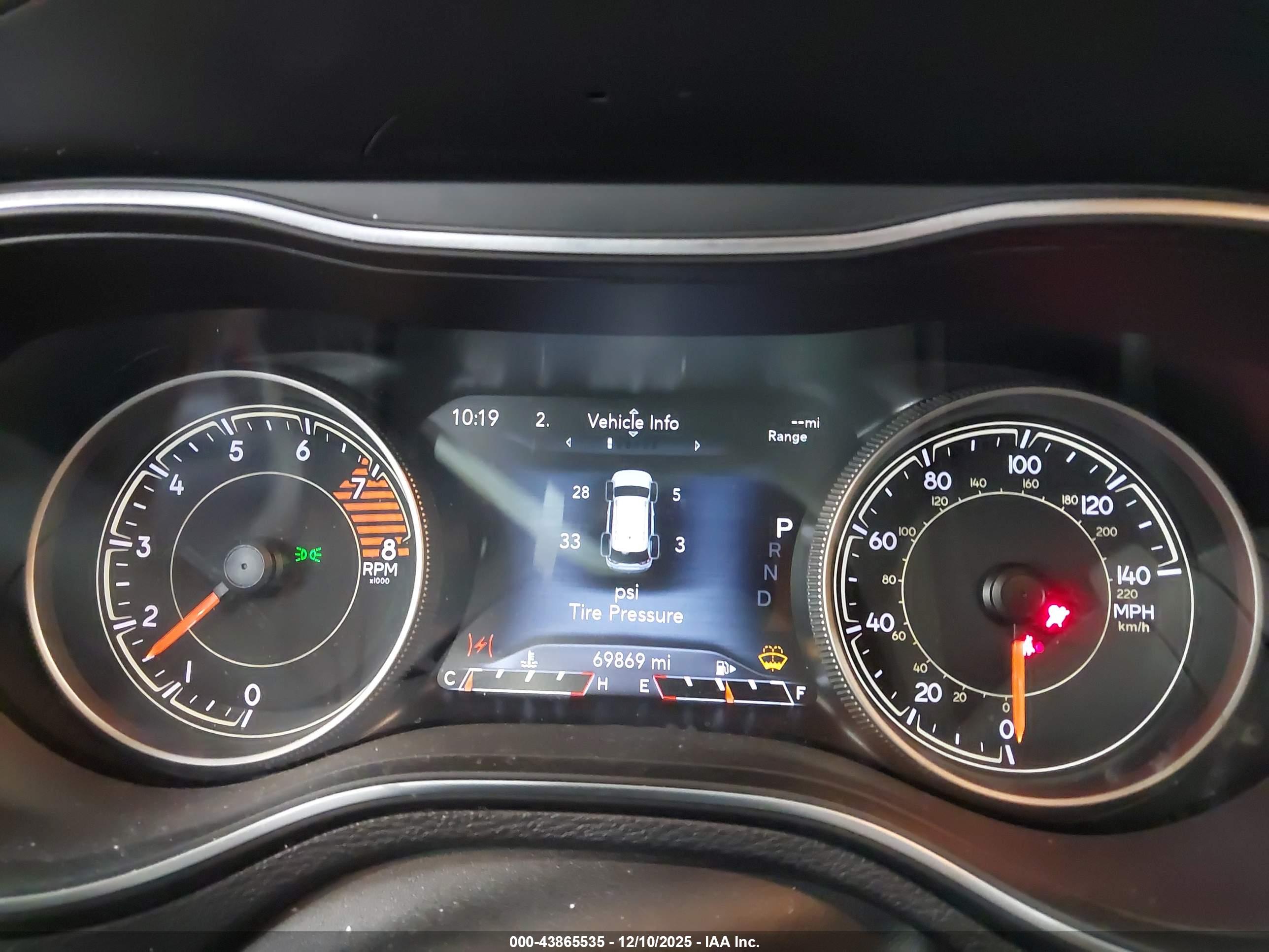 JEEP CHEROKEE image 7